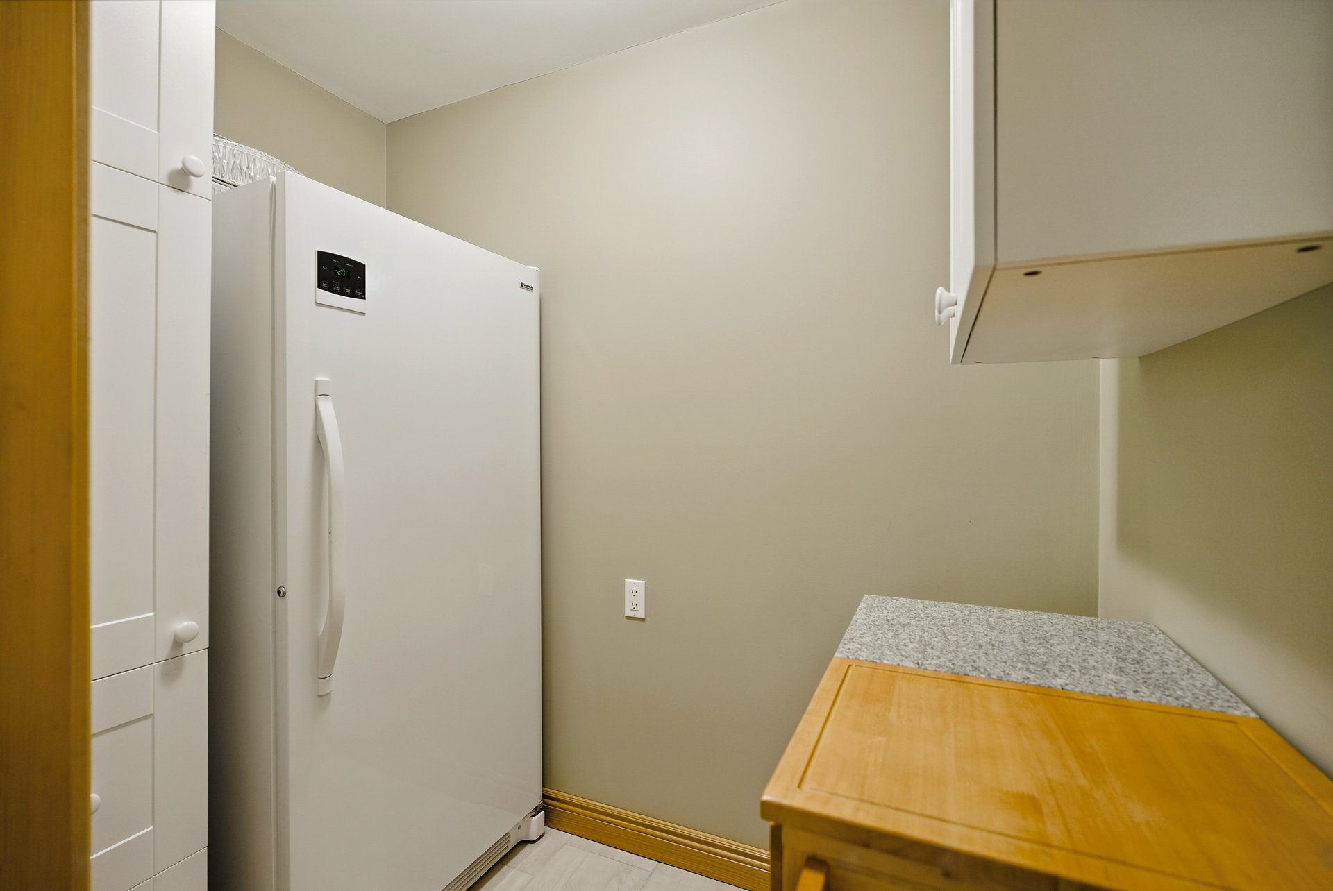 276 Jeffrey Road N, Ryerson
