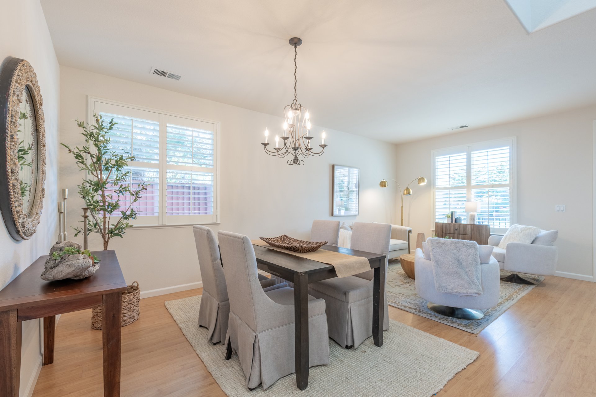 4750 Sea Crest Drive