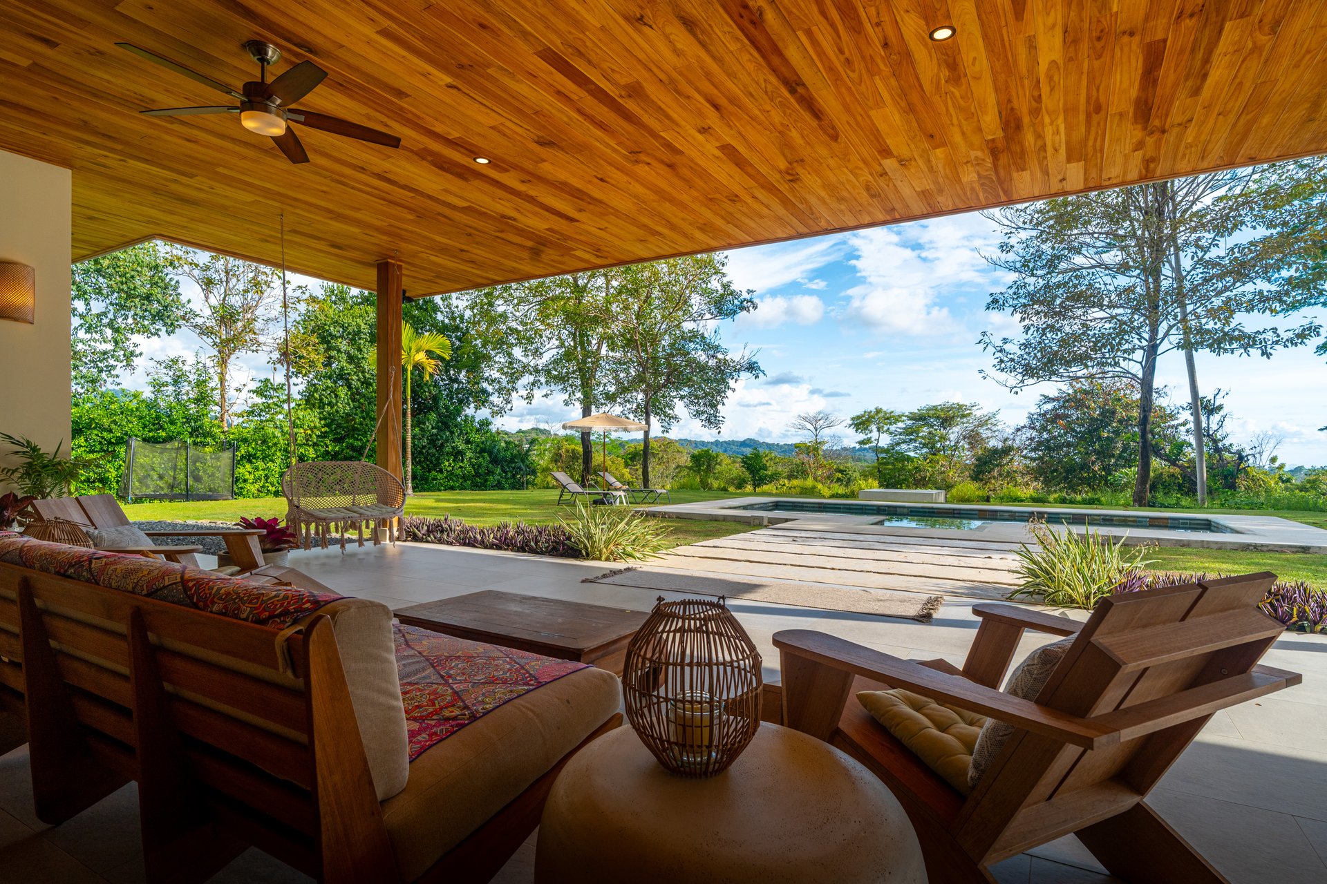 Modern Tropical Retreat - Private Oasis in Ojochal