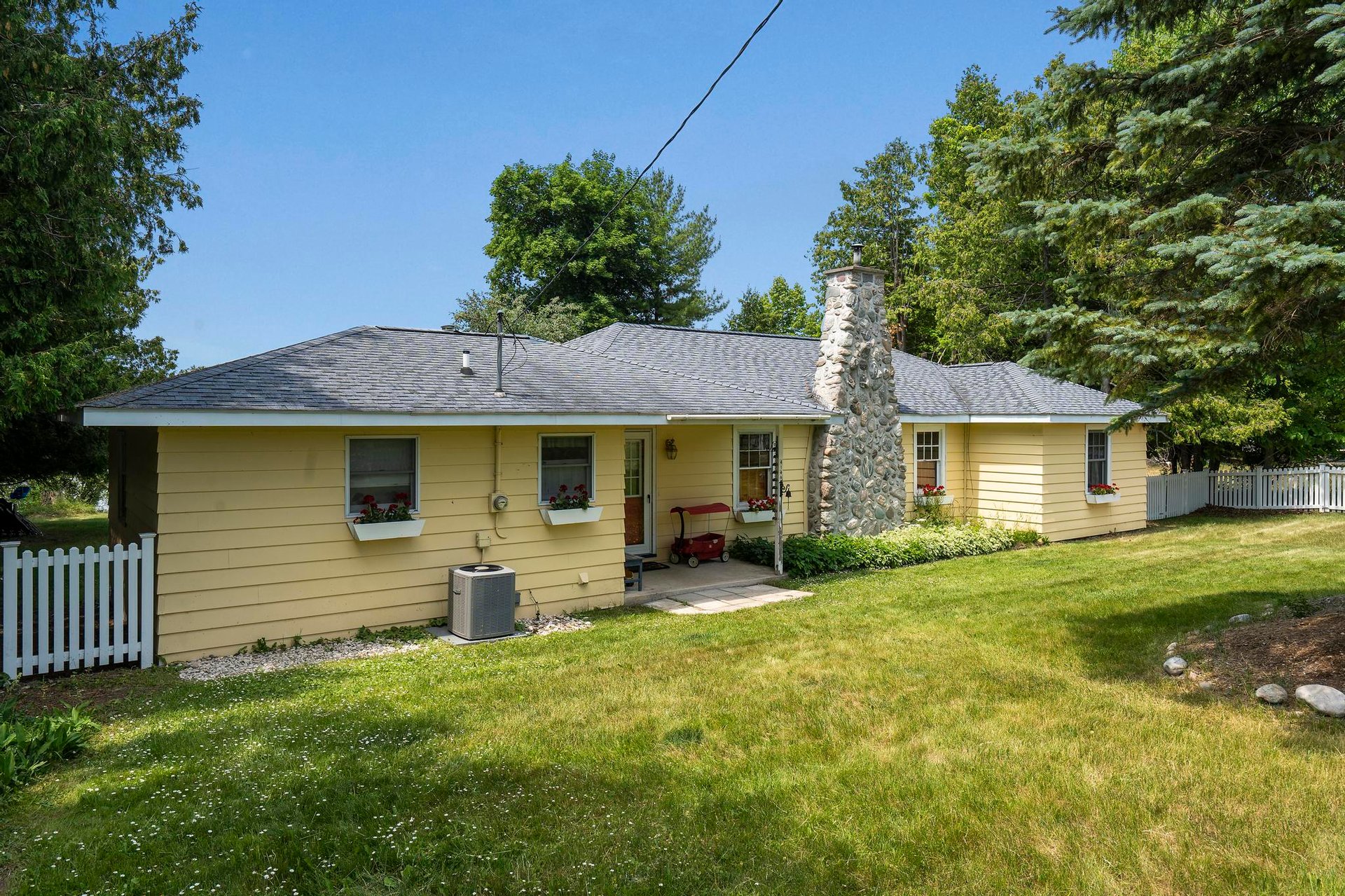 Burt Lake Cottage