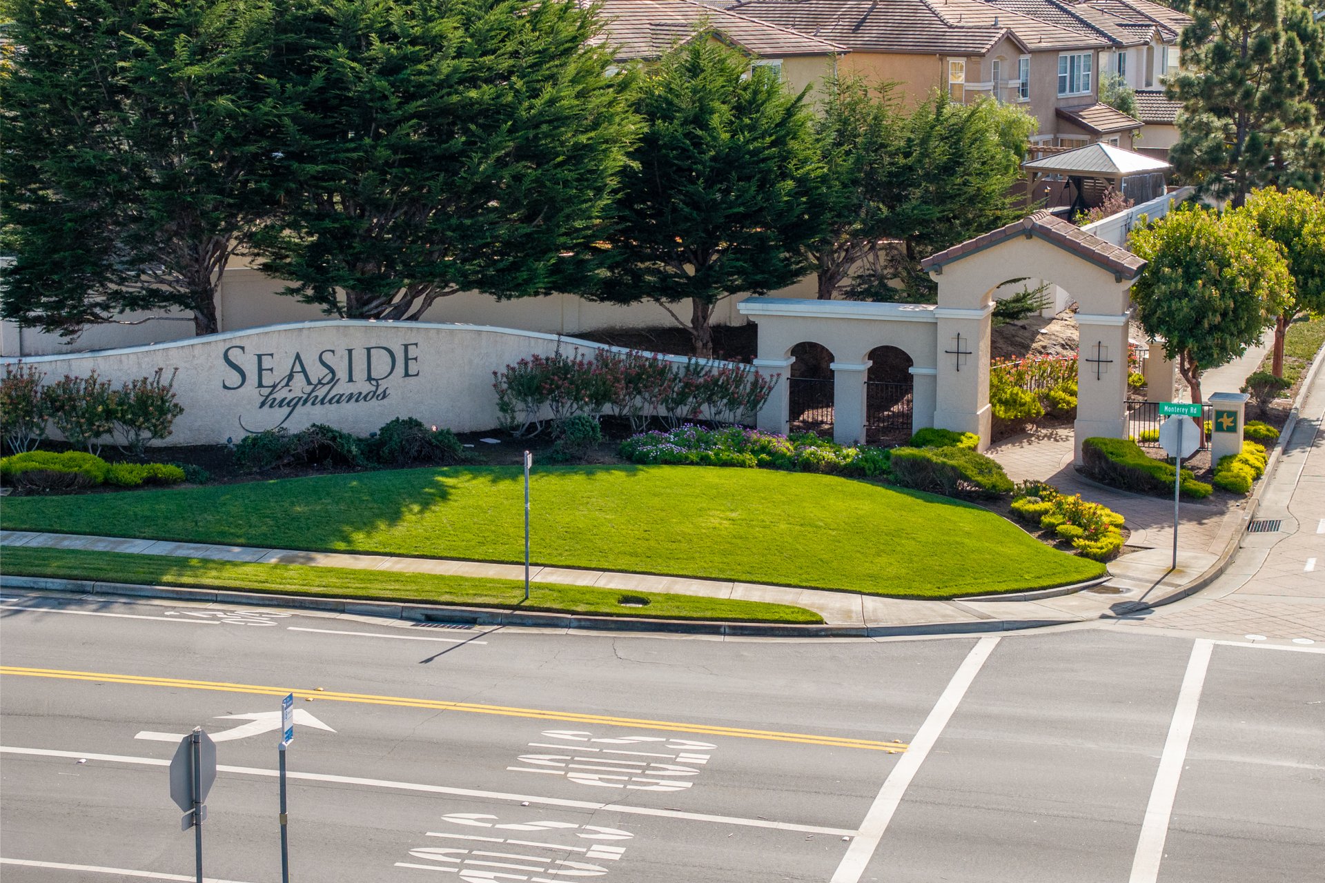 4750 Sea Crest Drive
