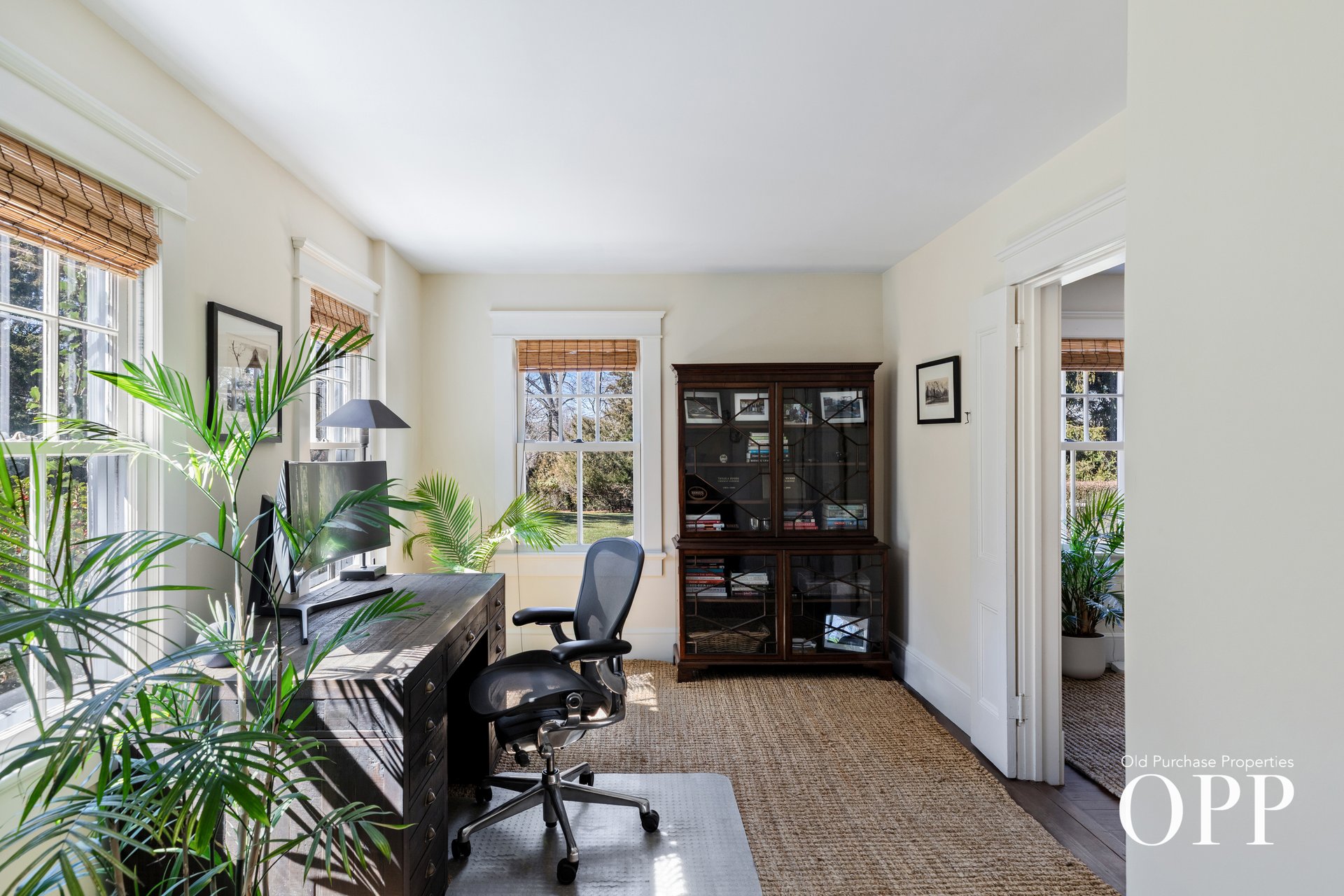 A MOVE-IN READY BELLPORT ORIGINAL