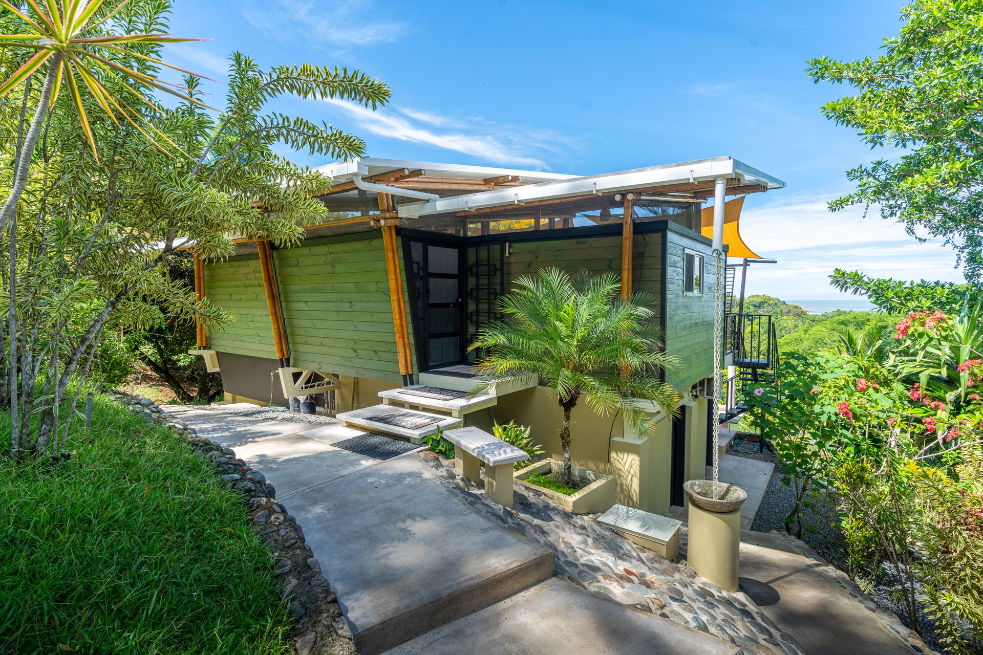 Casa Chiquita - Ocean View Retreat in the Heart of Ojochal – 3 Bed, 3 Bath with Pool, Fruit Trees & Prime Location