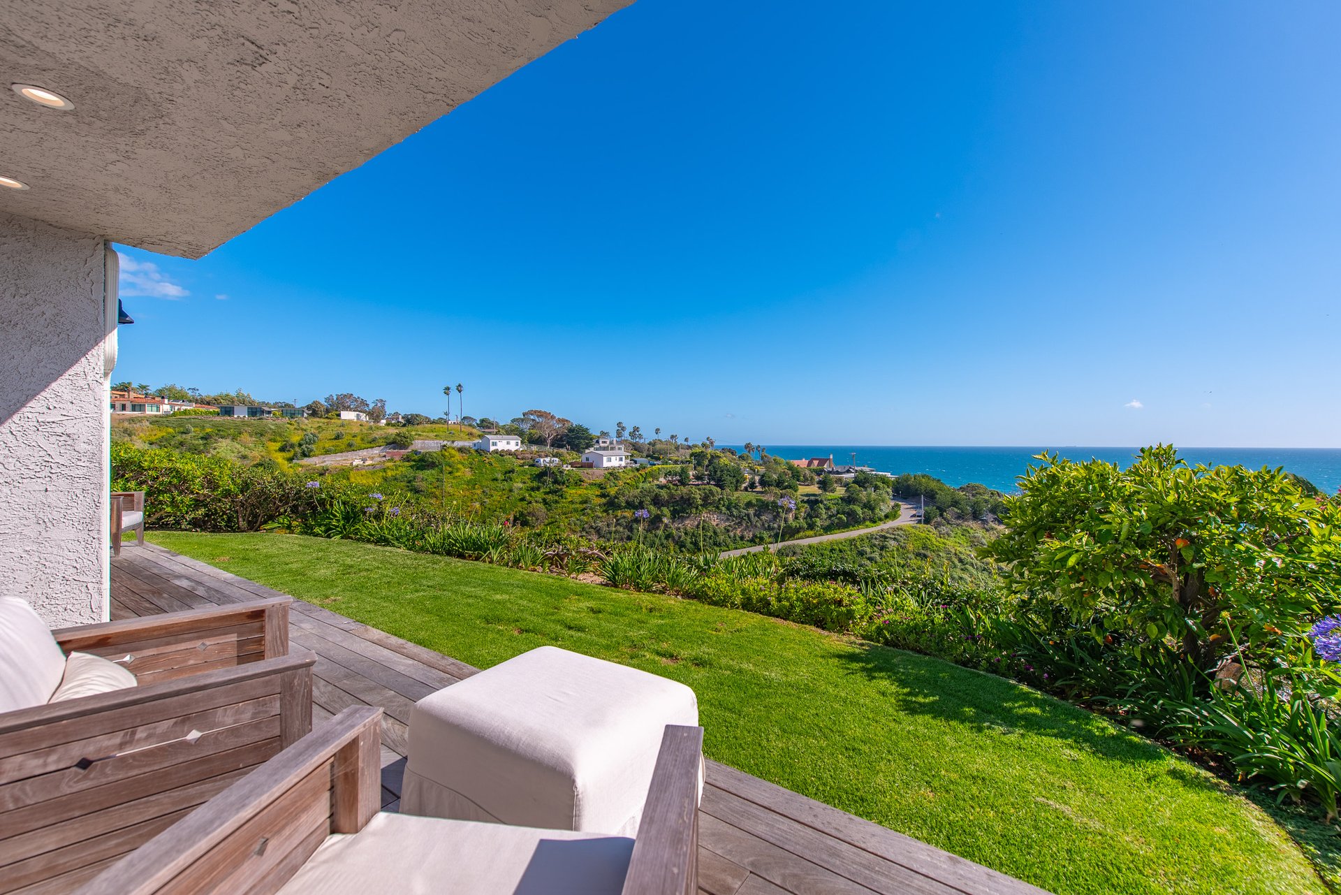 Sensational Bluff Top Malibu Townhome