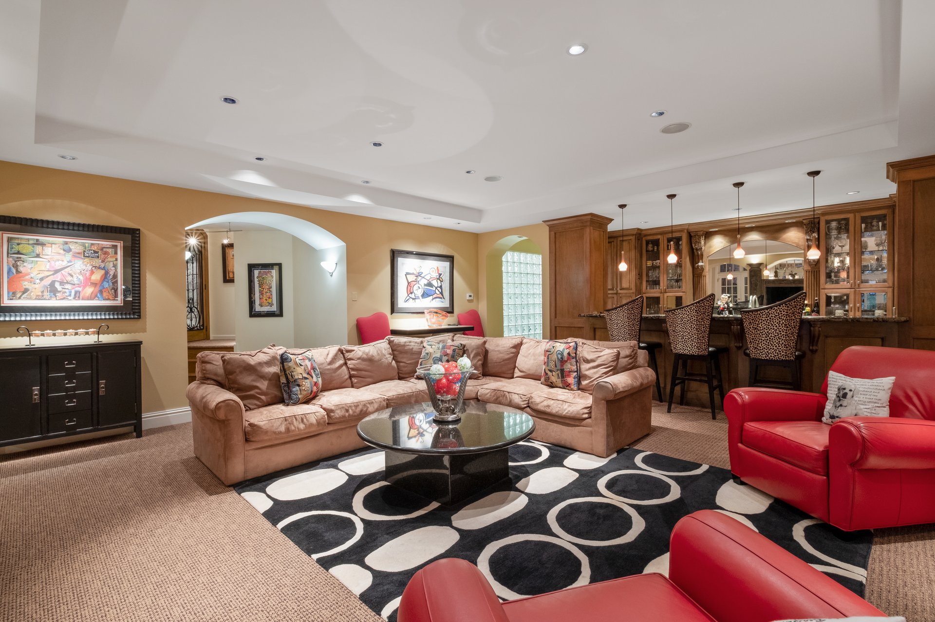 A Town & Country Sanctuary on 2+ Acres With a Surprising Backdrop 