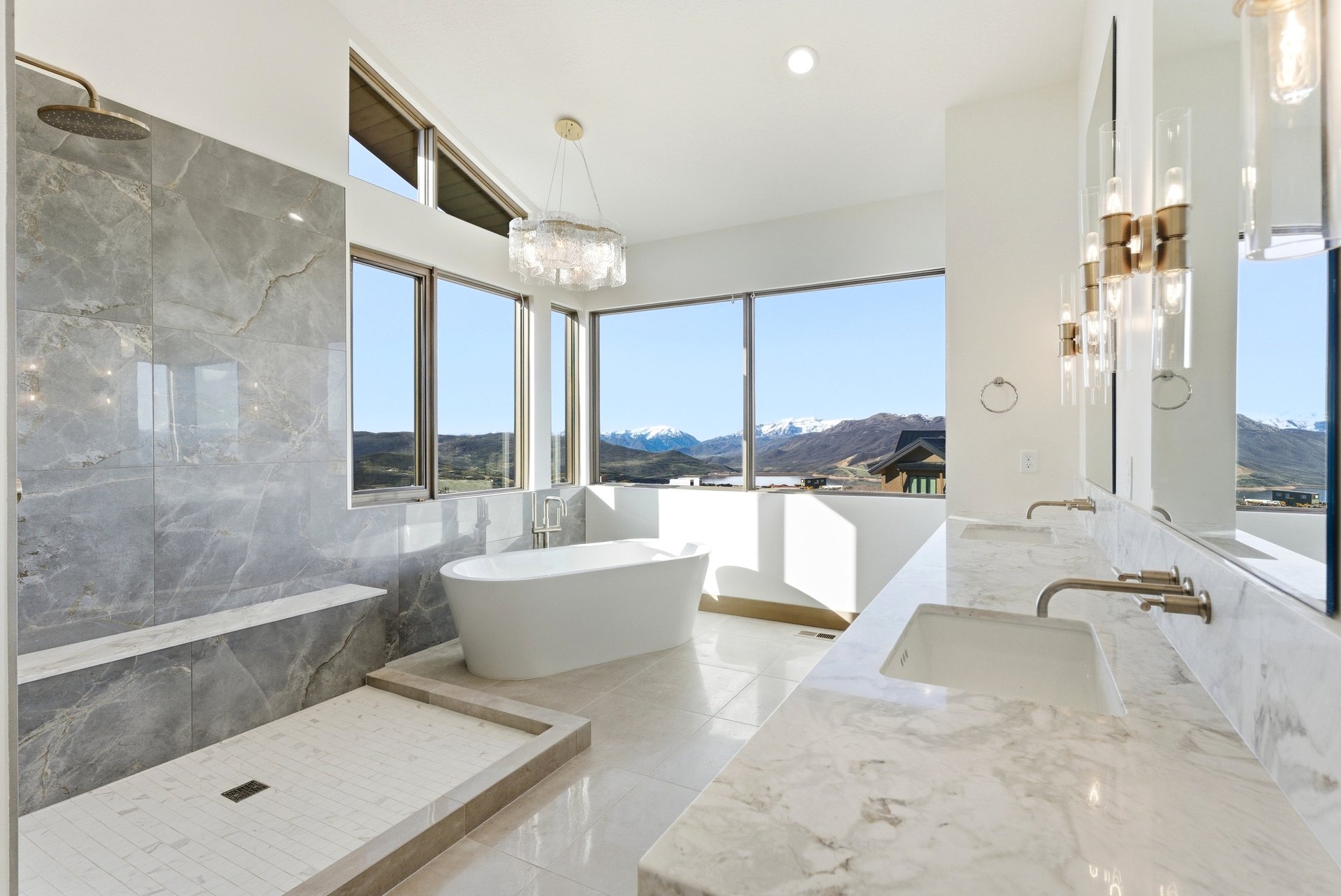 11004 N Wrangler Circle