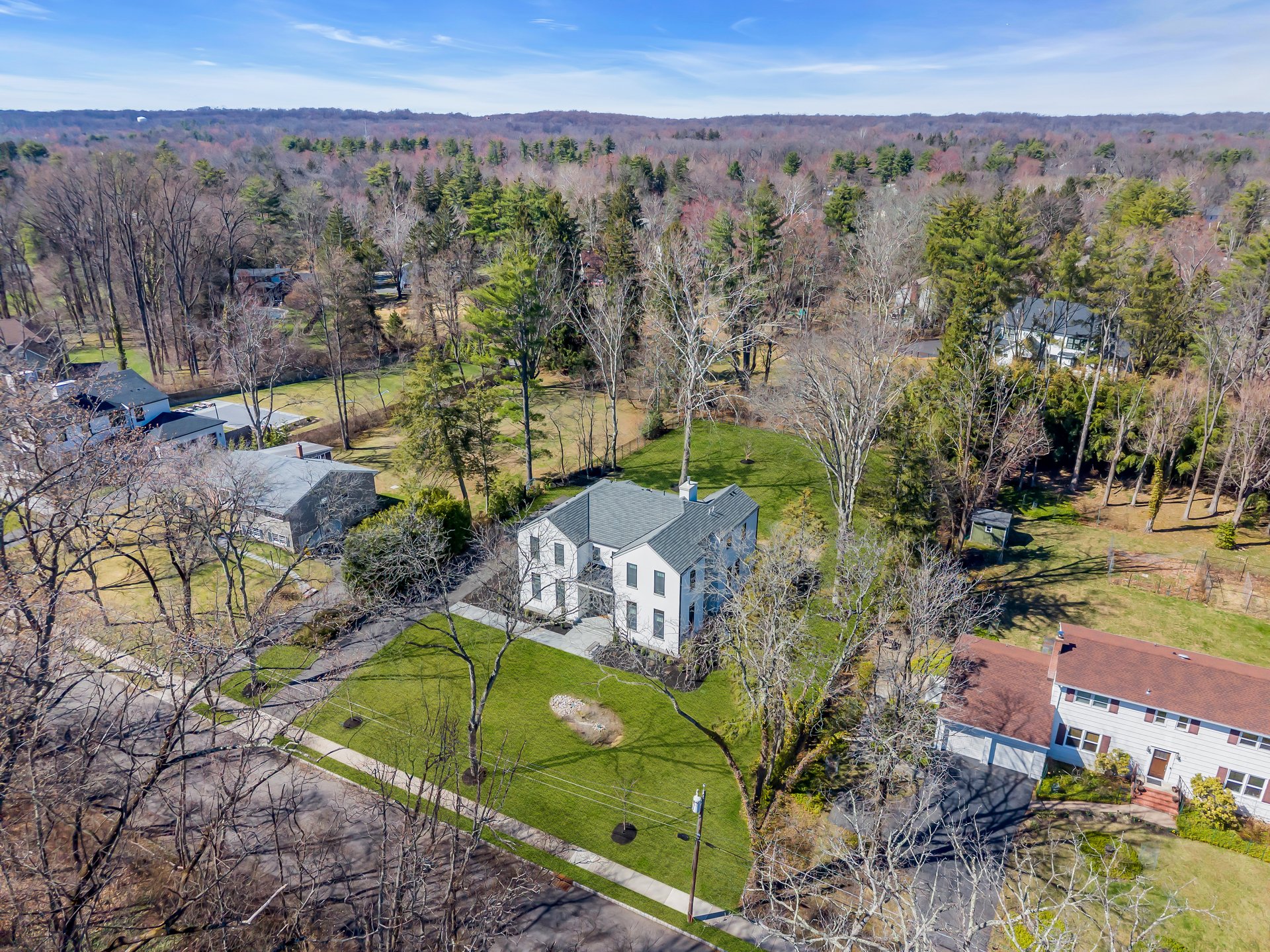 27 Tyson Ln