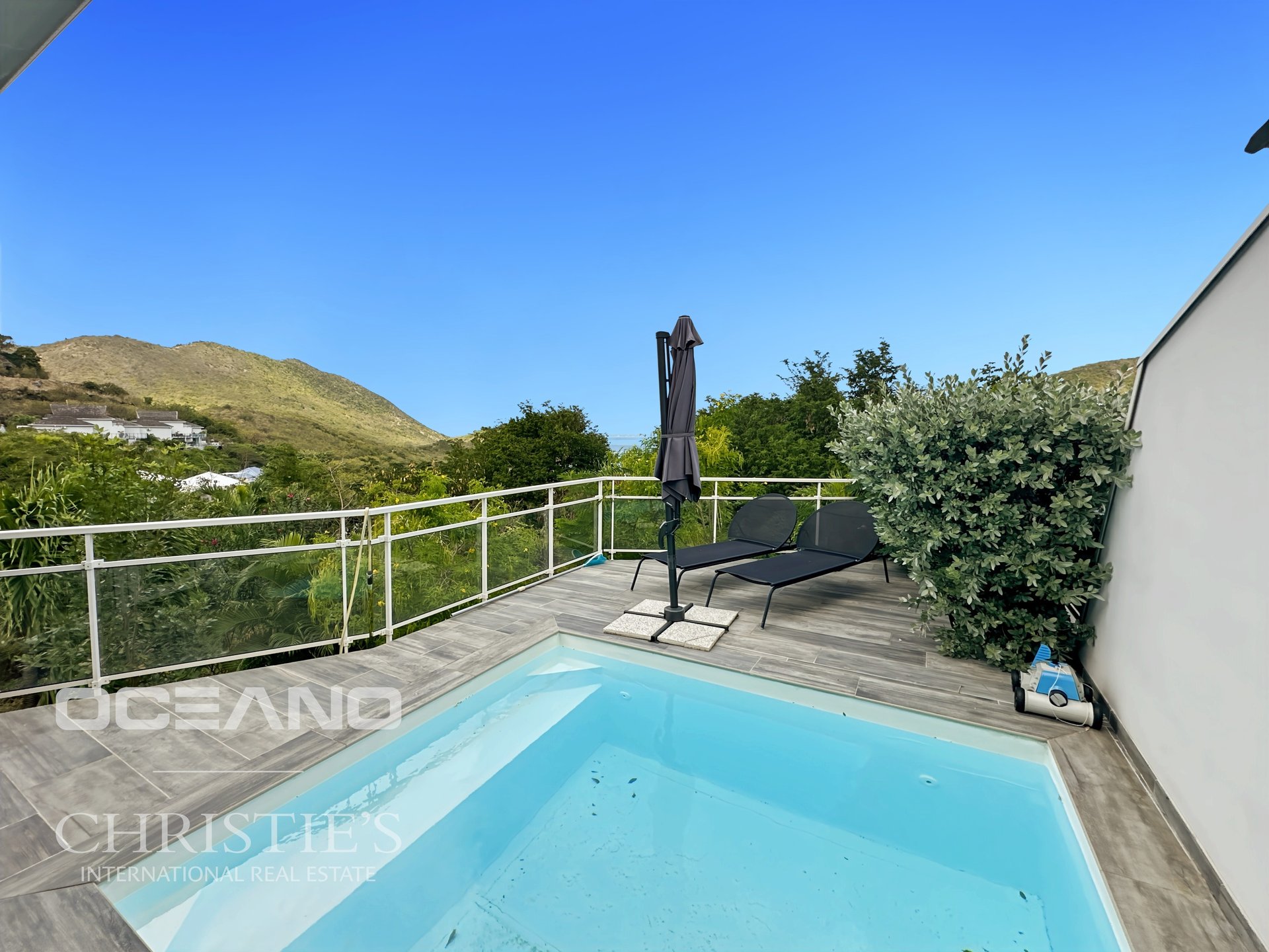 T4 House with Private Pool - Anse Marcel