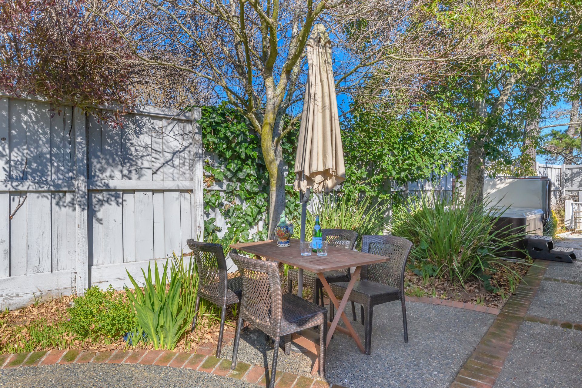 Sunny Waterfront Home with Pool, Hot Tub and Dock- Represented Owner and Tenant