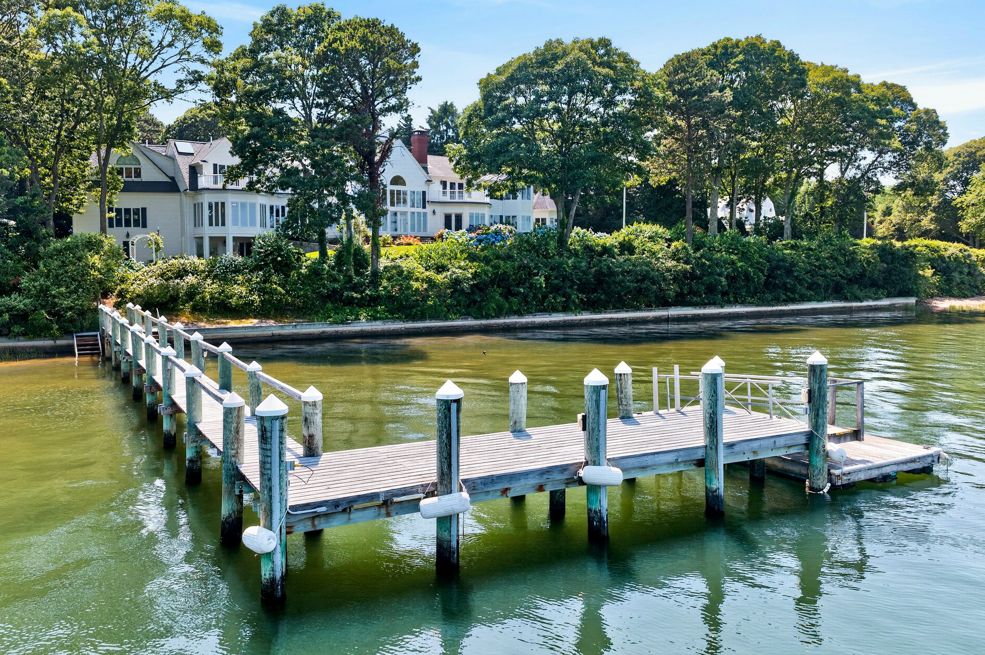 Breathtaking views over West Bay and Eel River