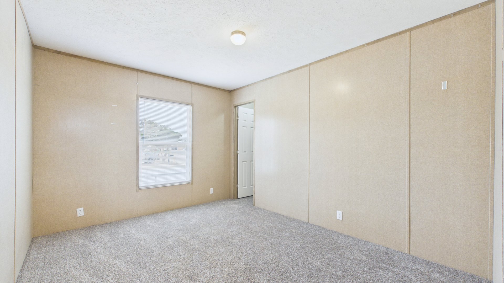 813 N Betty