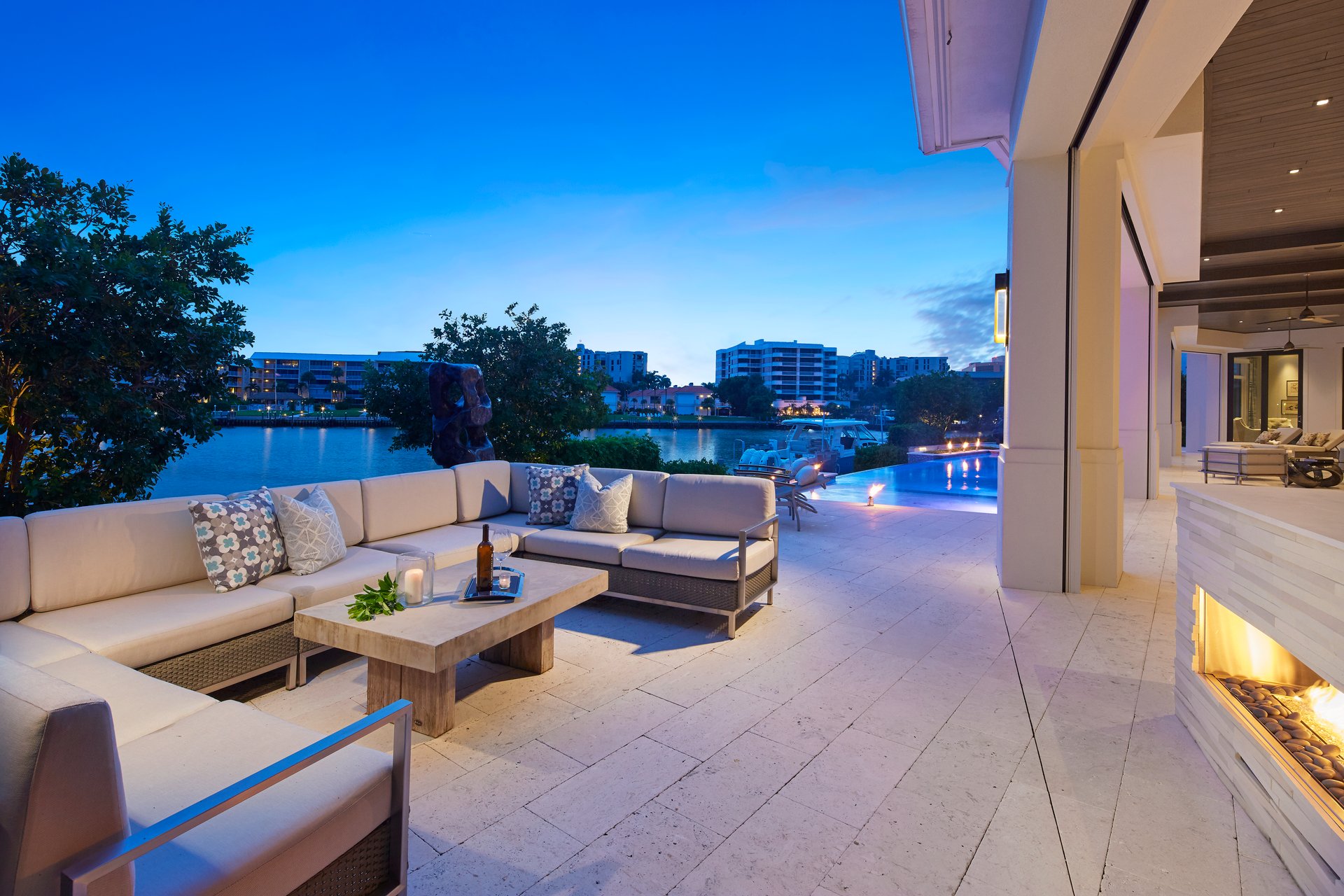 204 Bay PT