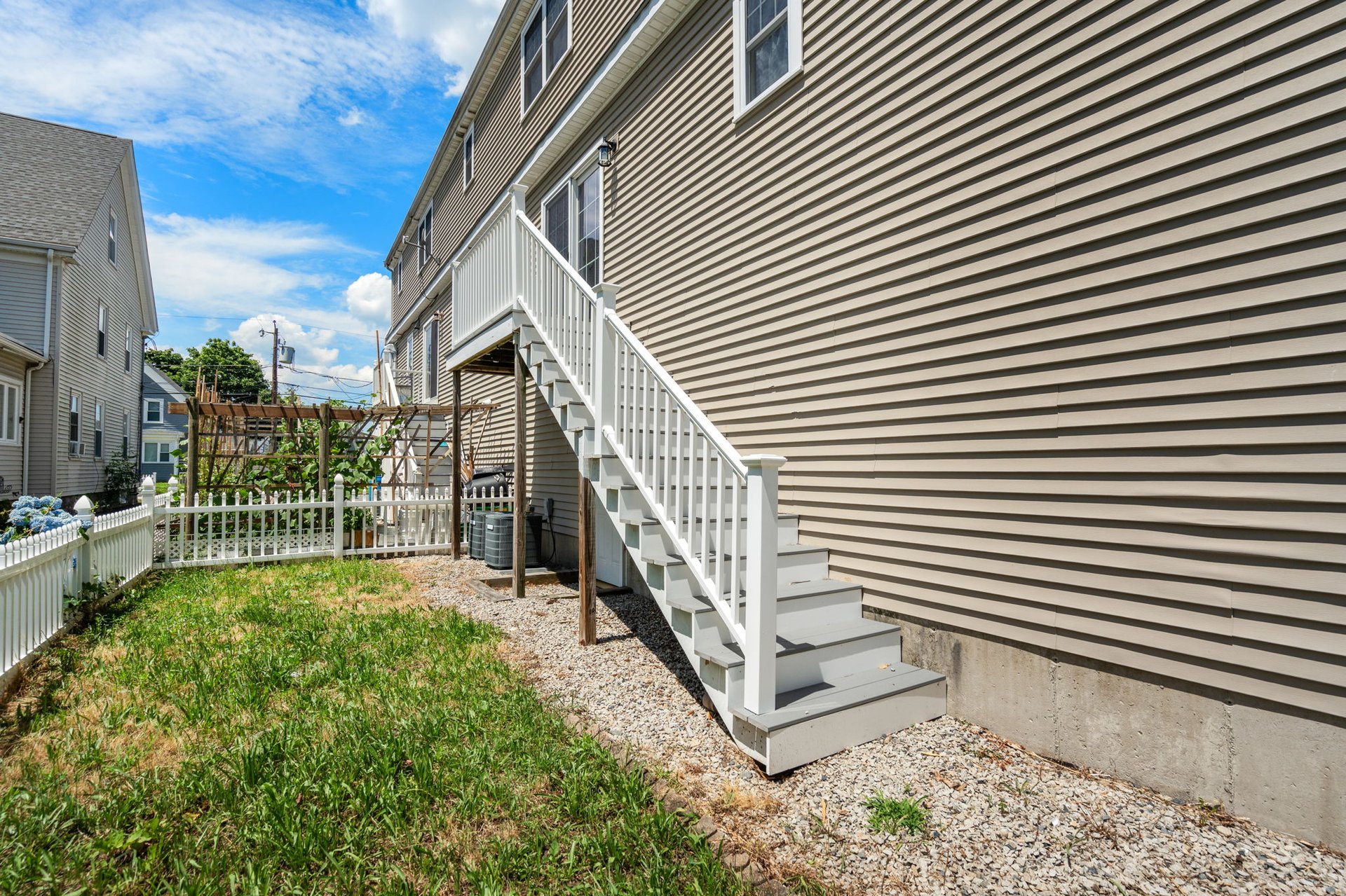 12 Trafford St. # 2