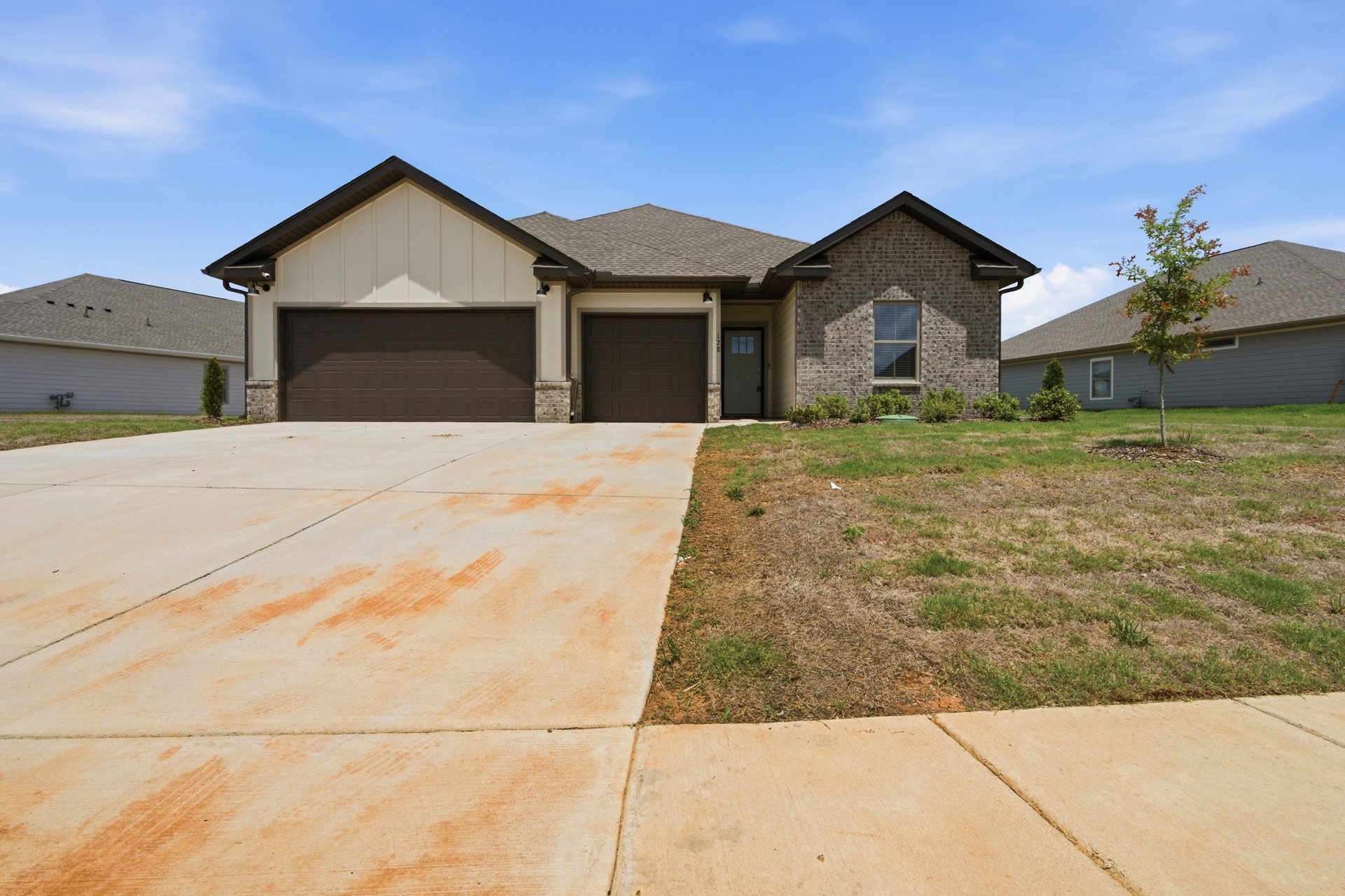Peaceful Nature Views & Resort-Style Amenities