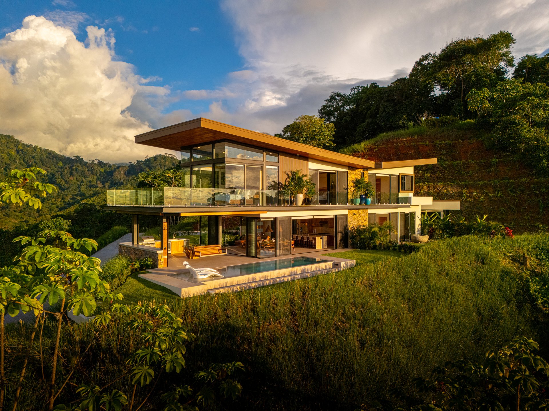 A New Benchmark for Modern Tropical Luxury in Ojochal
