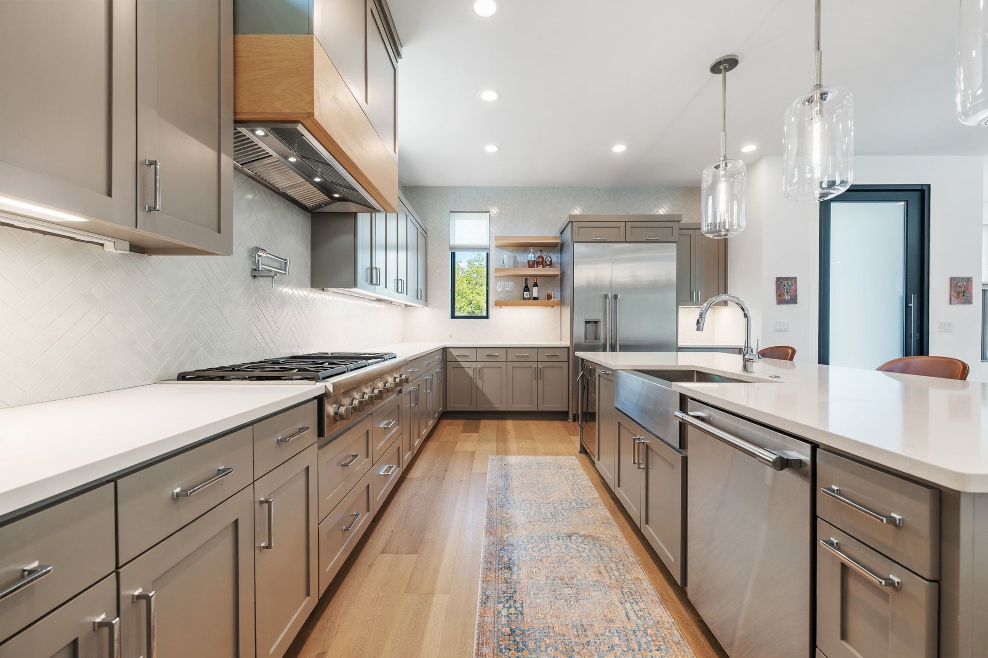 2019 Brentwood Street