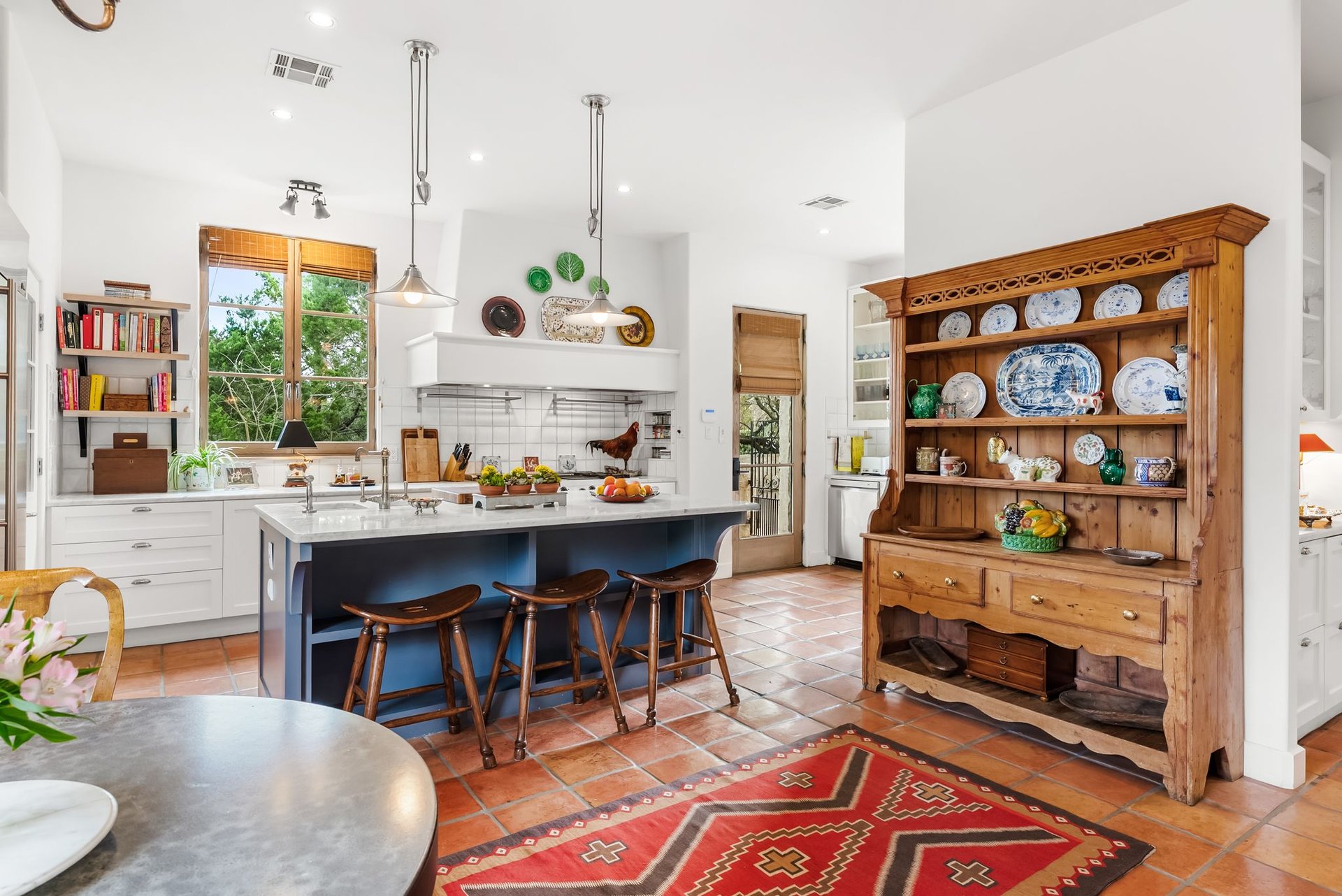 698 Windsong Trail