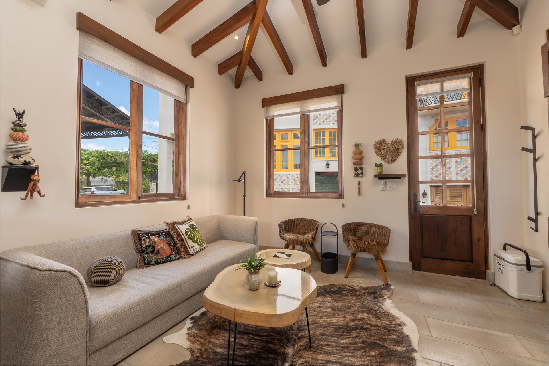 14A Avenida La Antigua | Spacious Coastal Residence Steps from the Beach in Las Catalinas