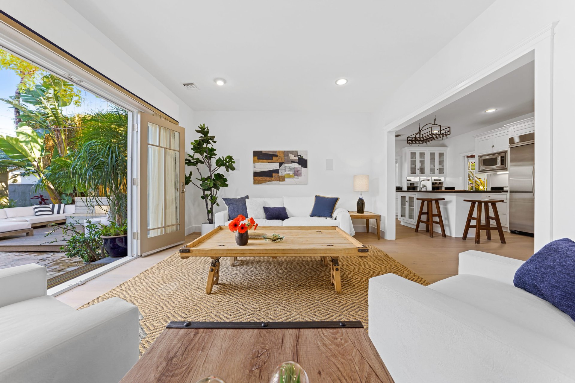 2458 Glyndon Ave, Venice