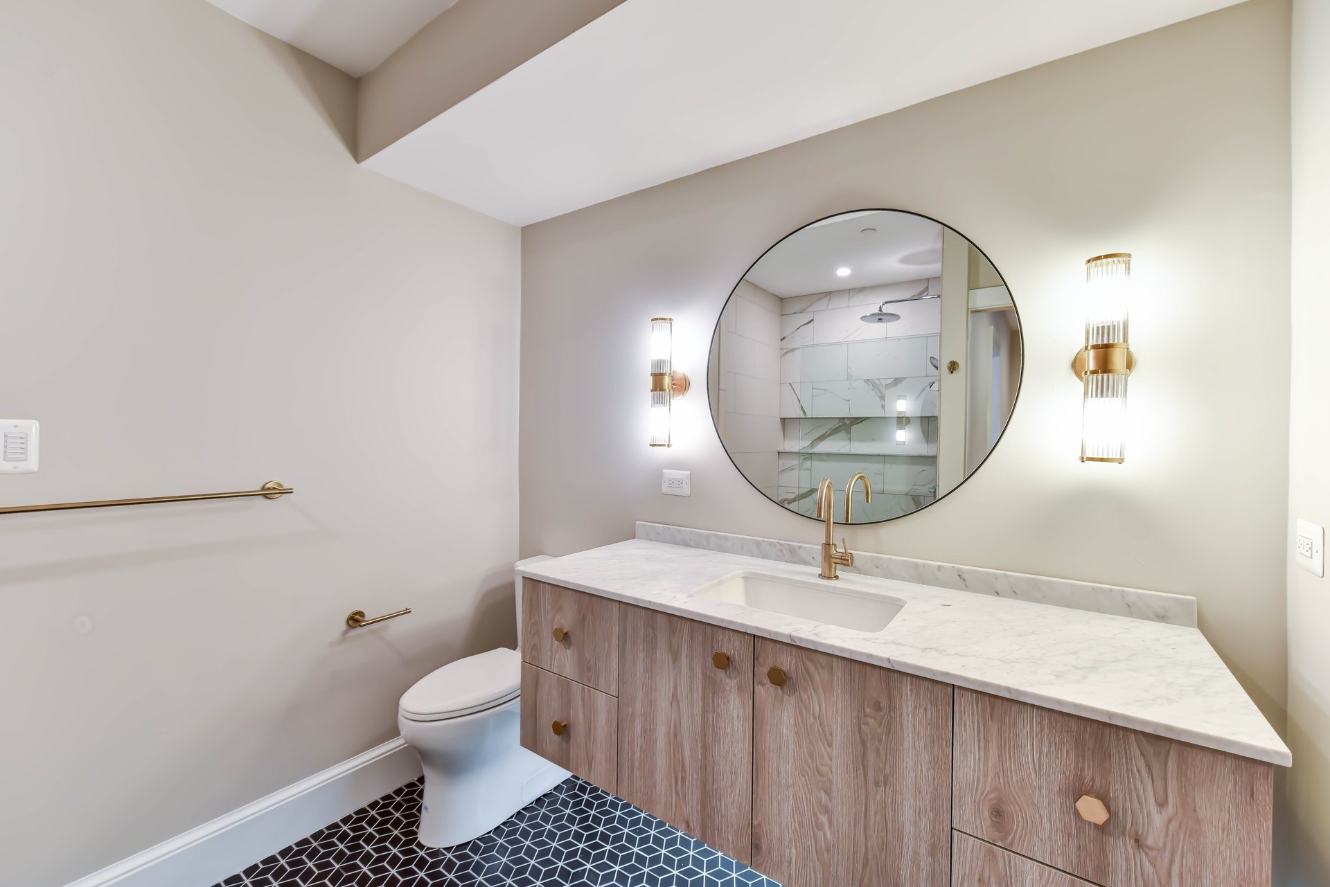 2139 N St NW, #1