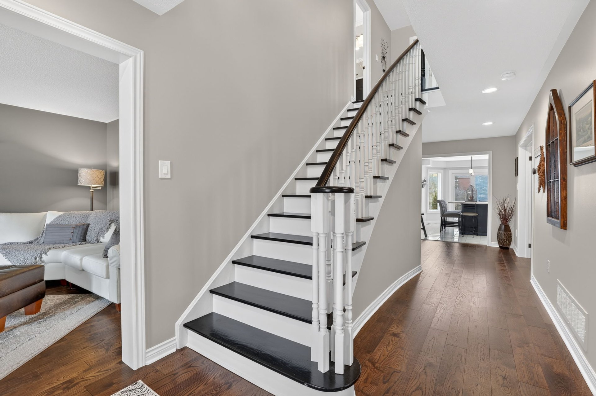 896 Bosworth Court