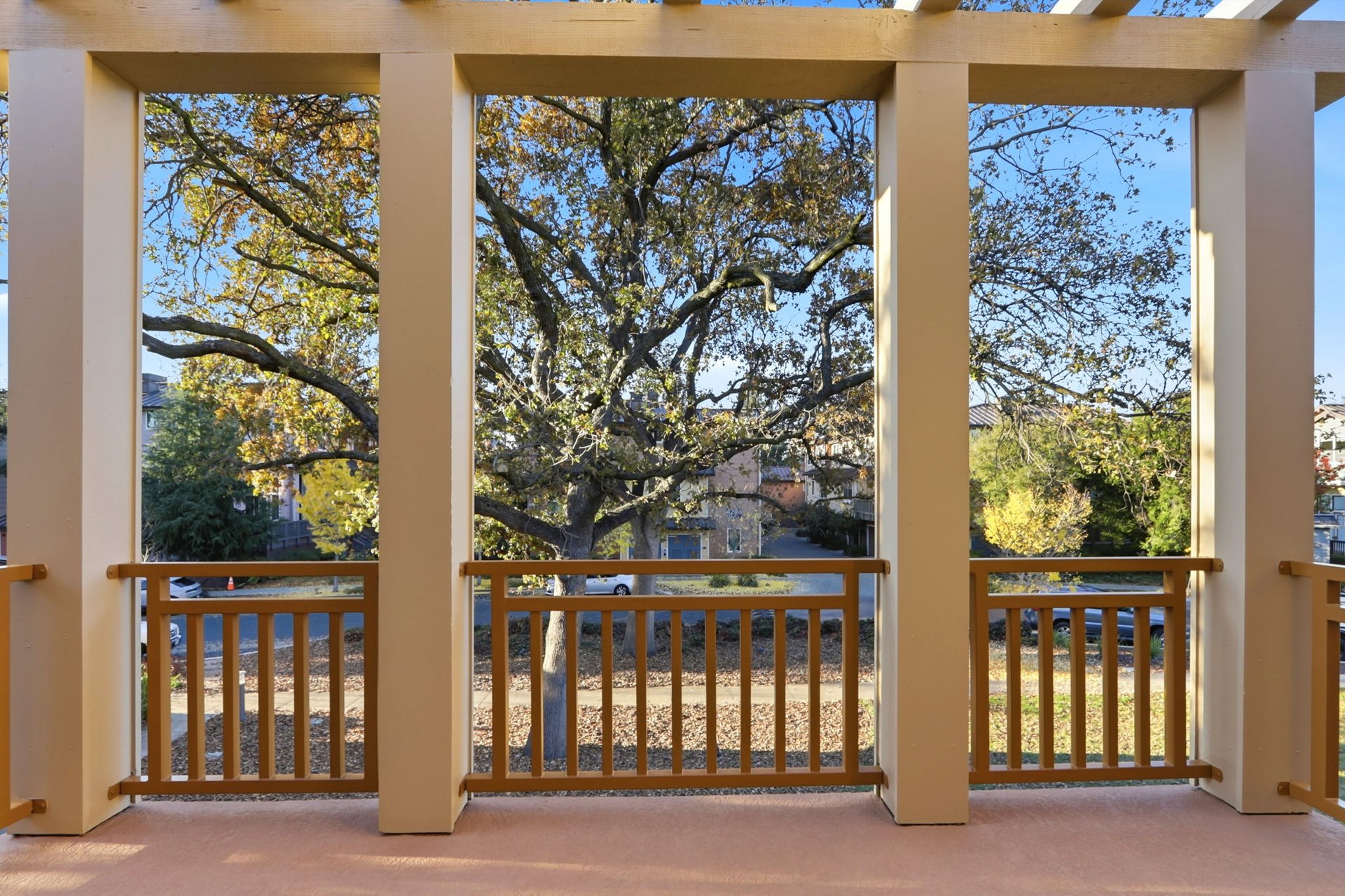 409 Spruce Ln, Palo Alto