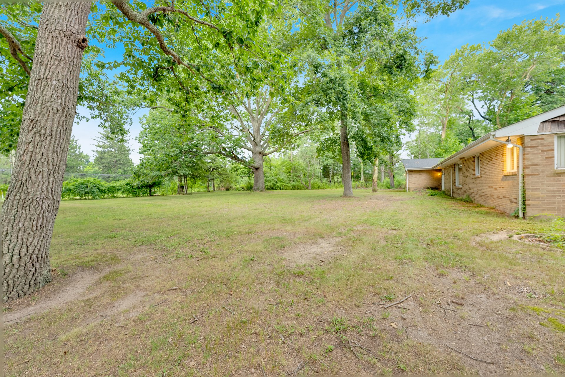 3042 S BLACK HORSE PK