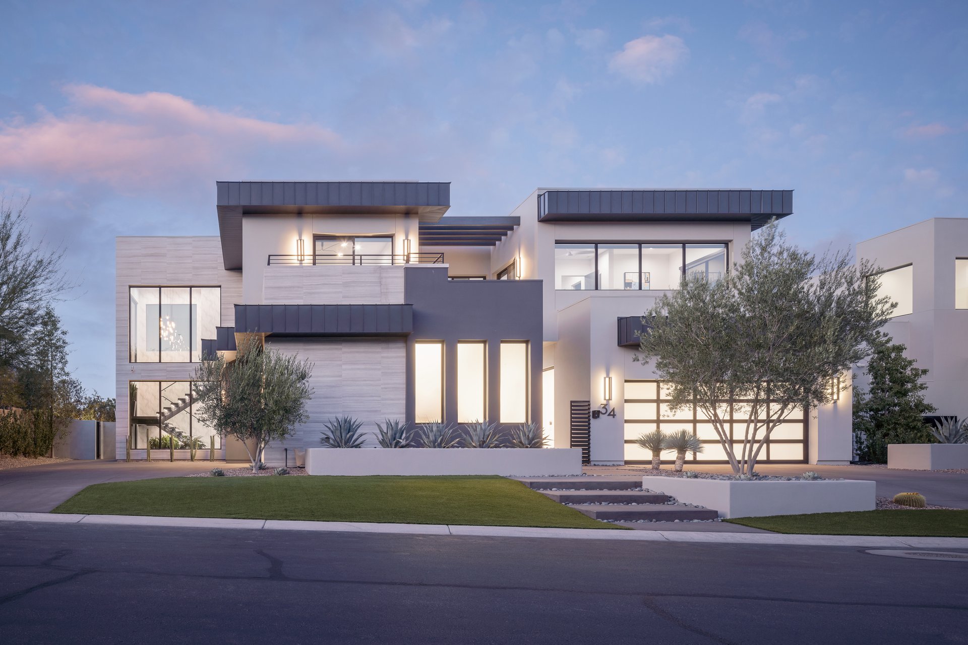 34 Sun Glow Ln, Las Vegas, NV 89135