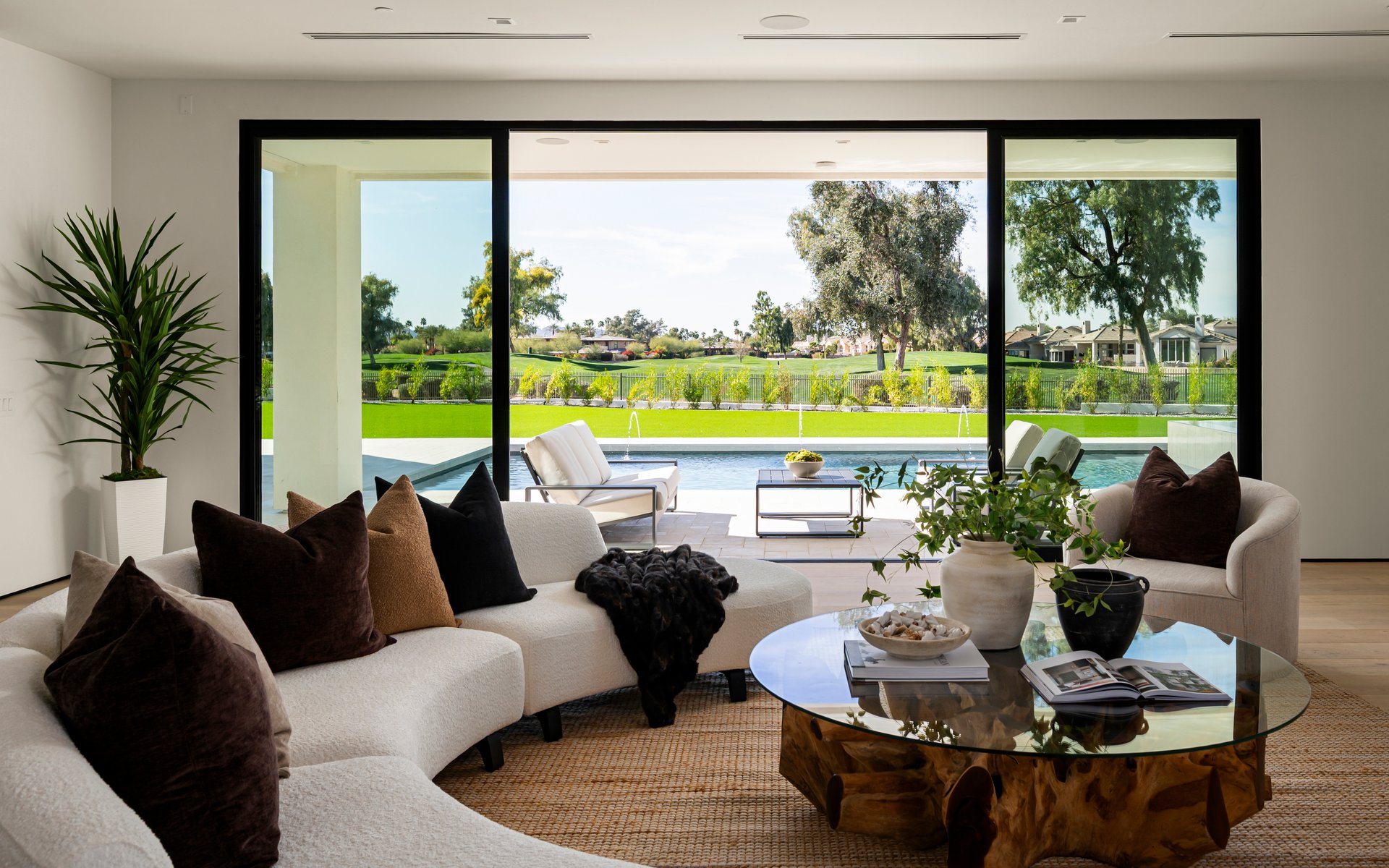 7780 E Vaquero Dr