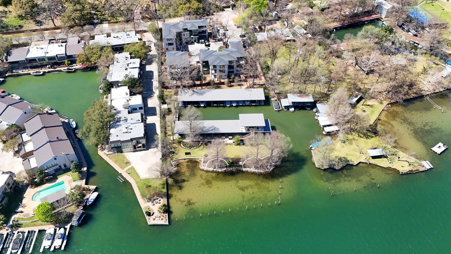 2503 Westlake Drive #4