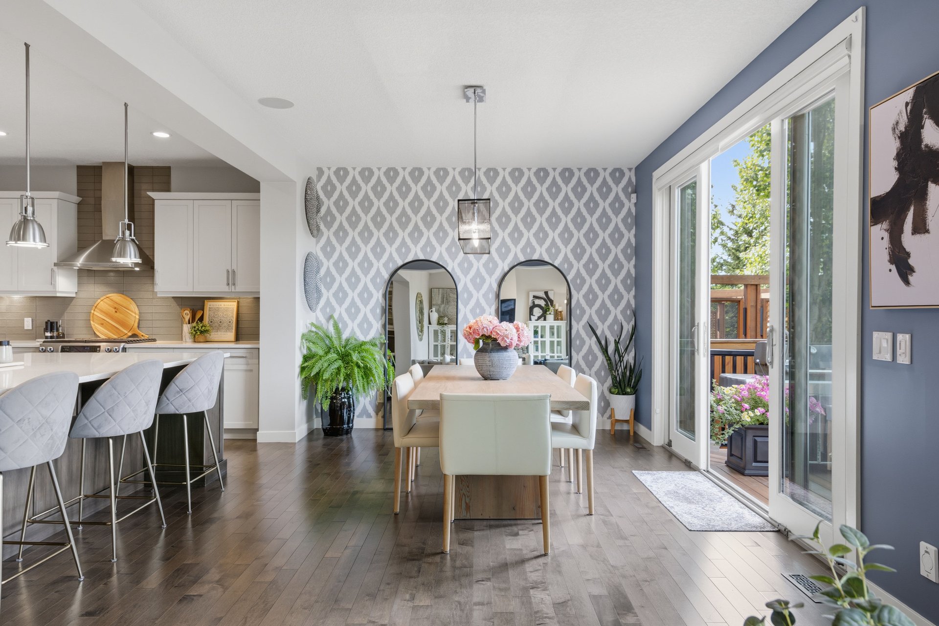 138 Ascot Crescent SW
