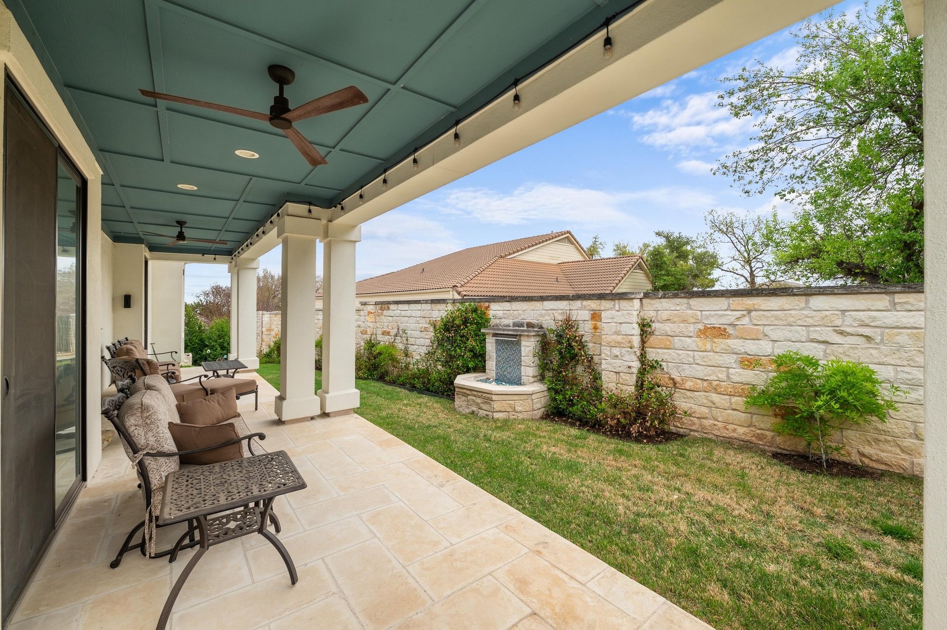 60 Autumn Oaks Drive