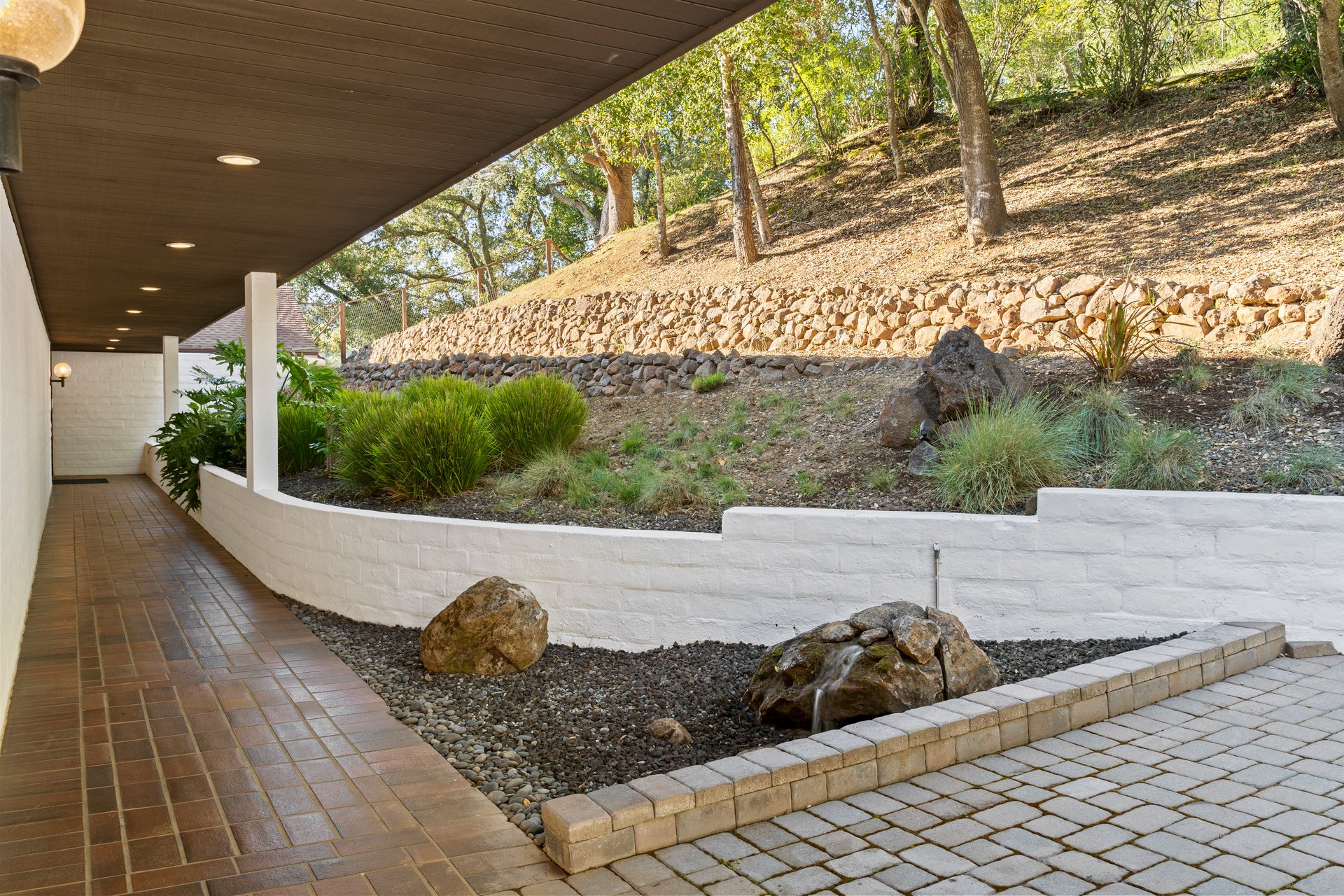 523 Miner Road