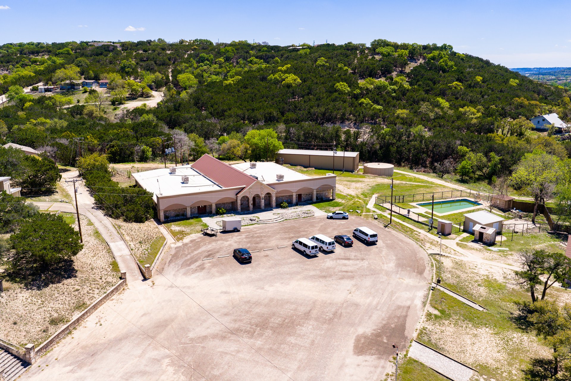 1325 Harper Road