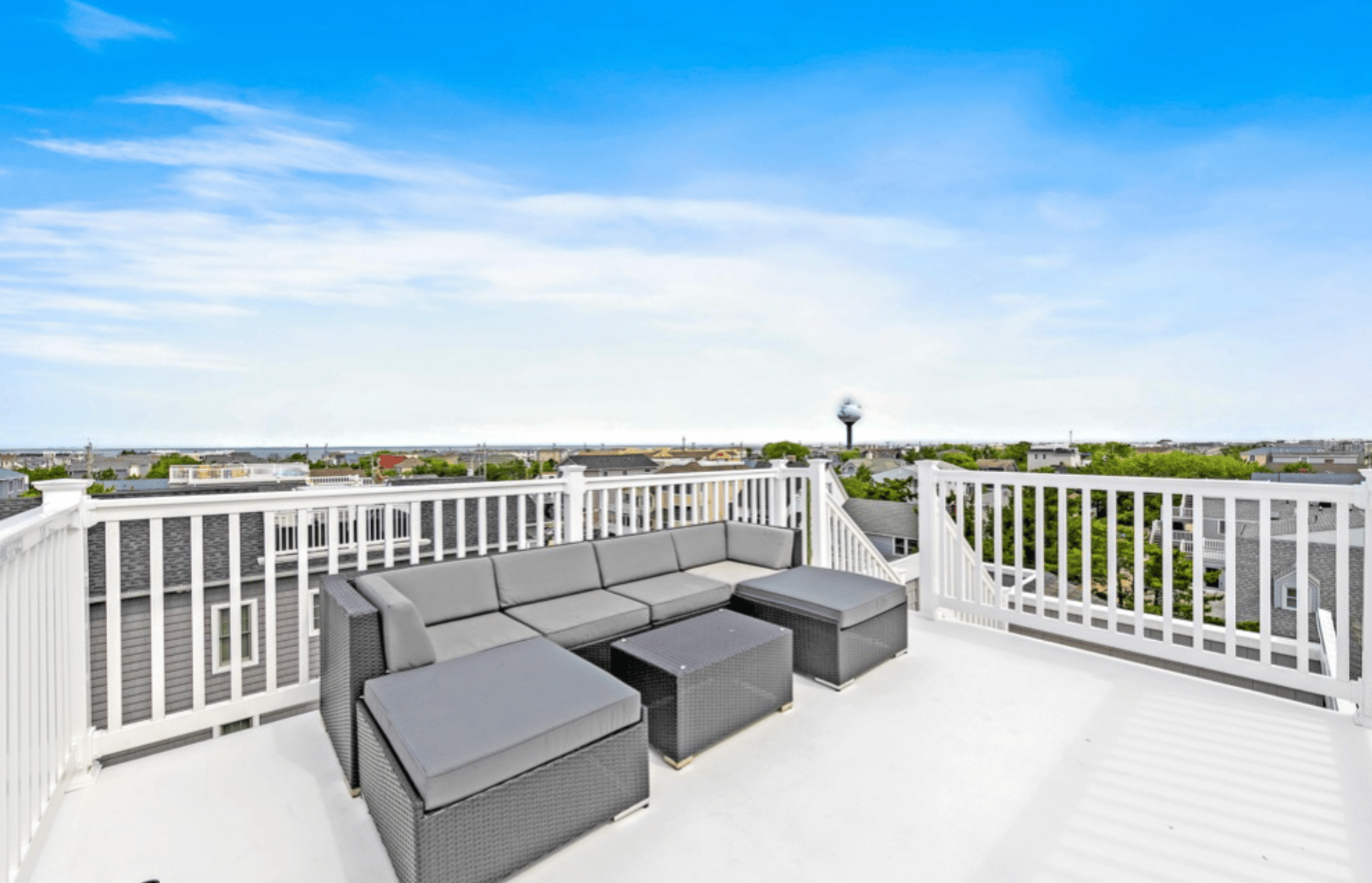 9800 Beach Ave, Peahala Park
