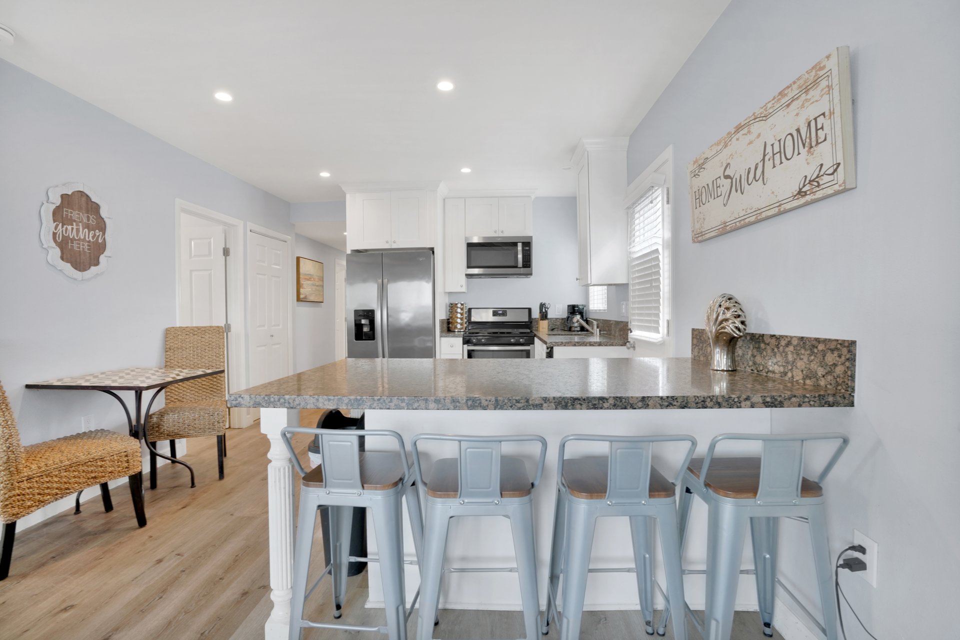 1320 W Balboa Boulevard