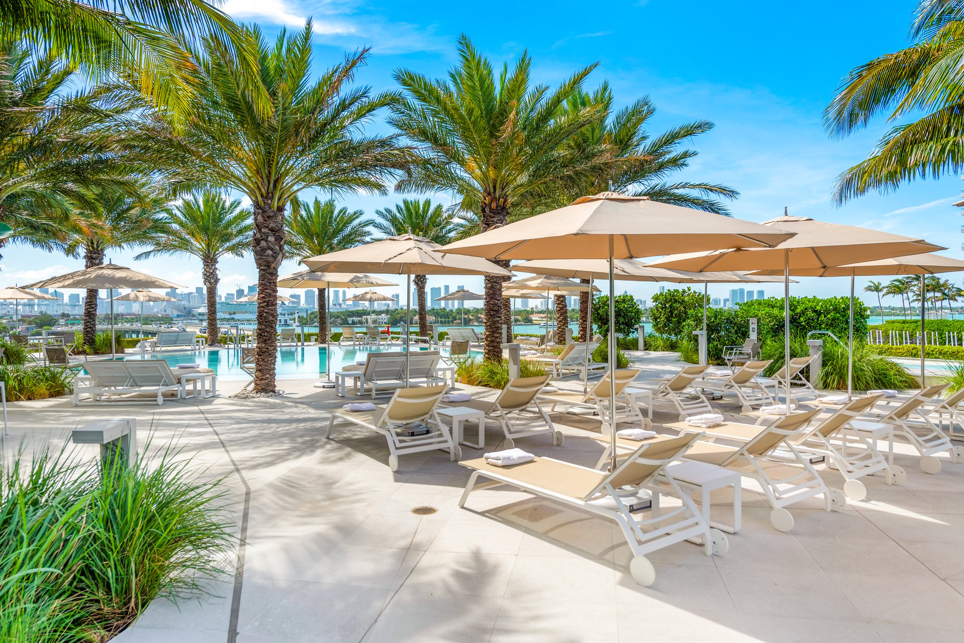 Icon South Beach For Sale | Unit 906