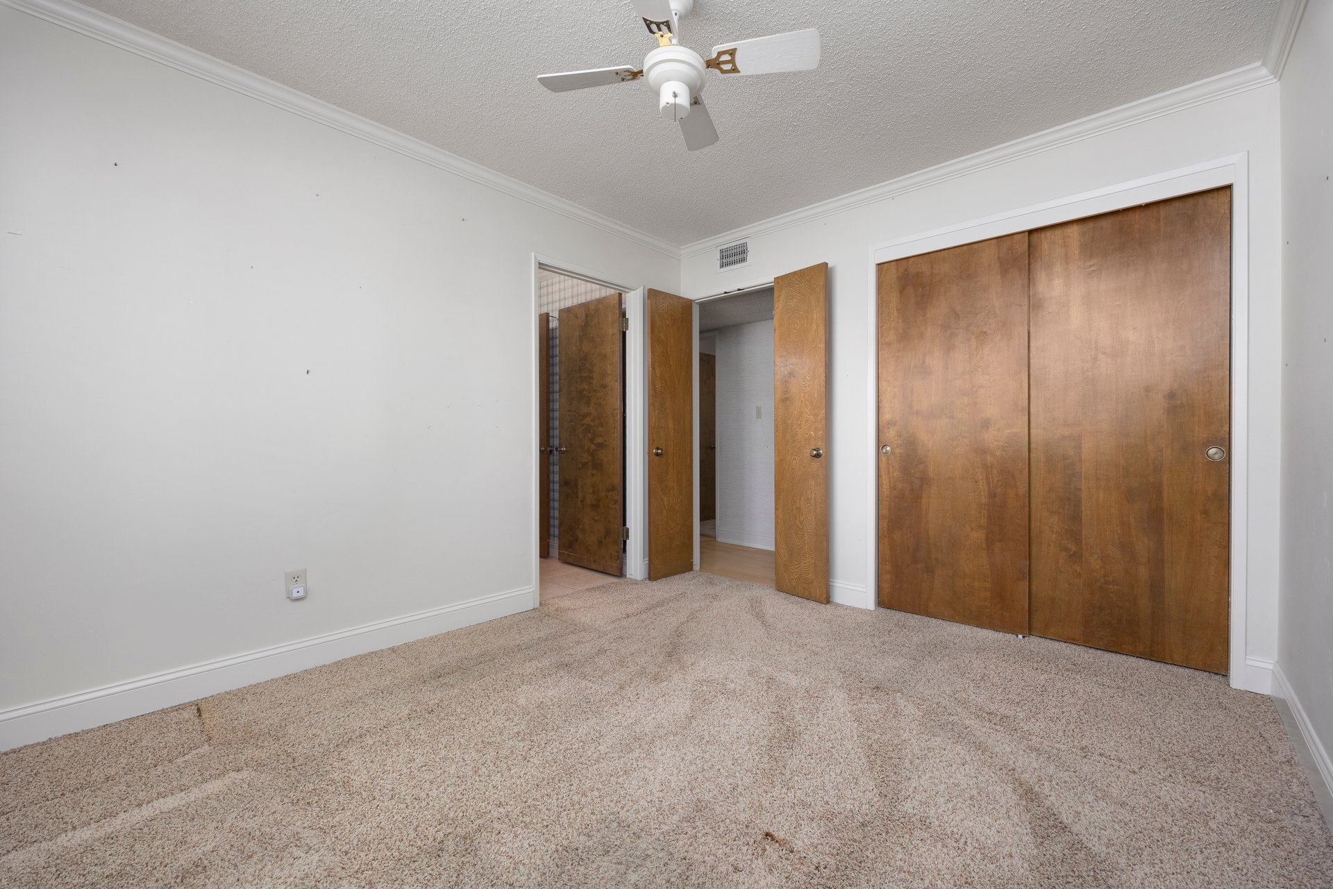 2619 Rio Vista Drive