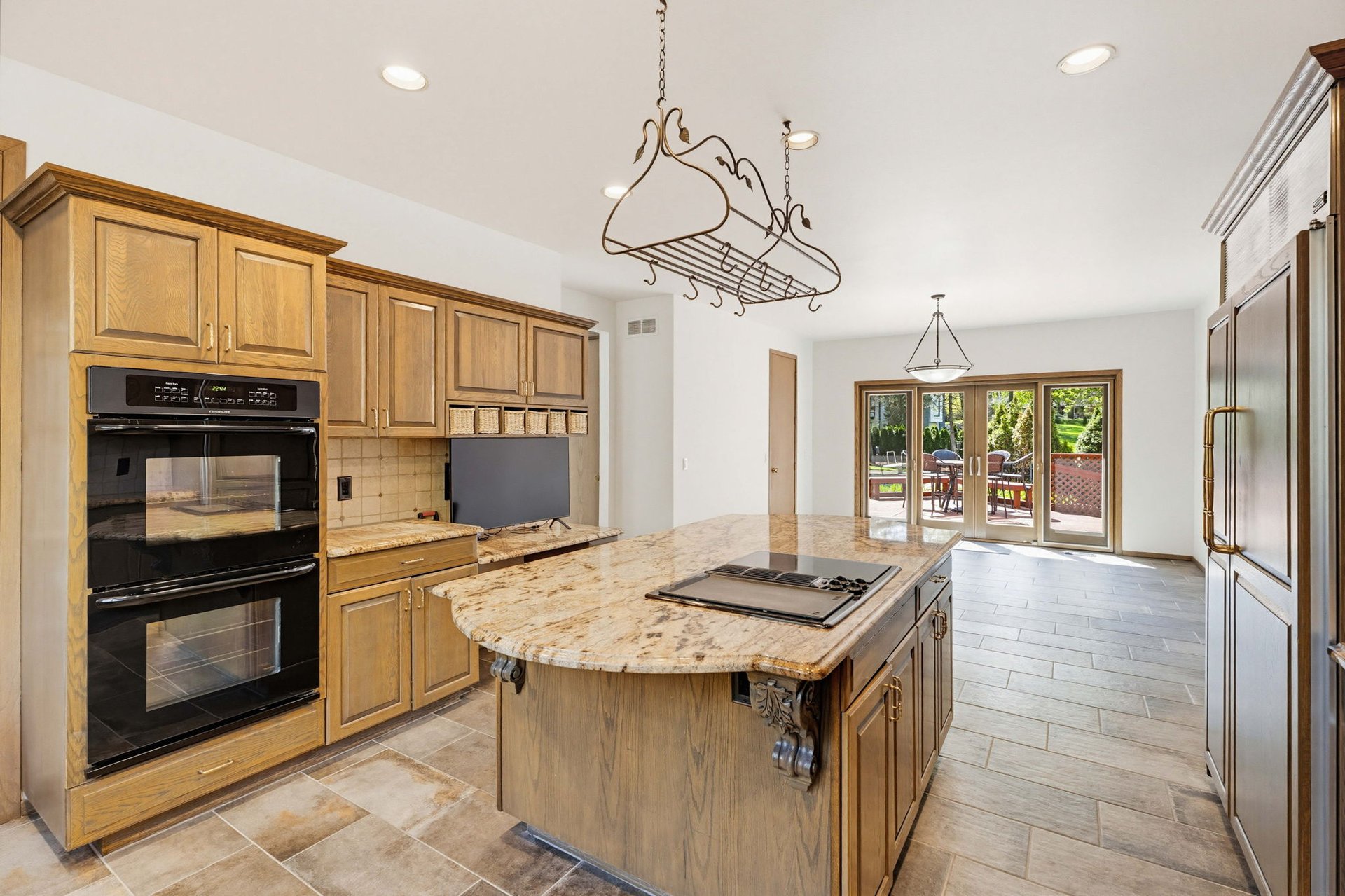 1743 Beechwood Way