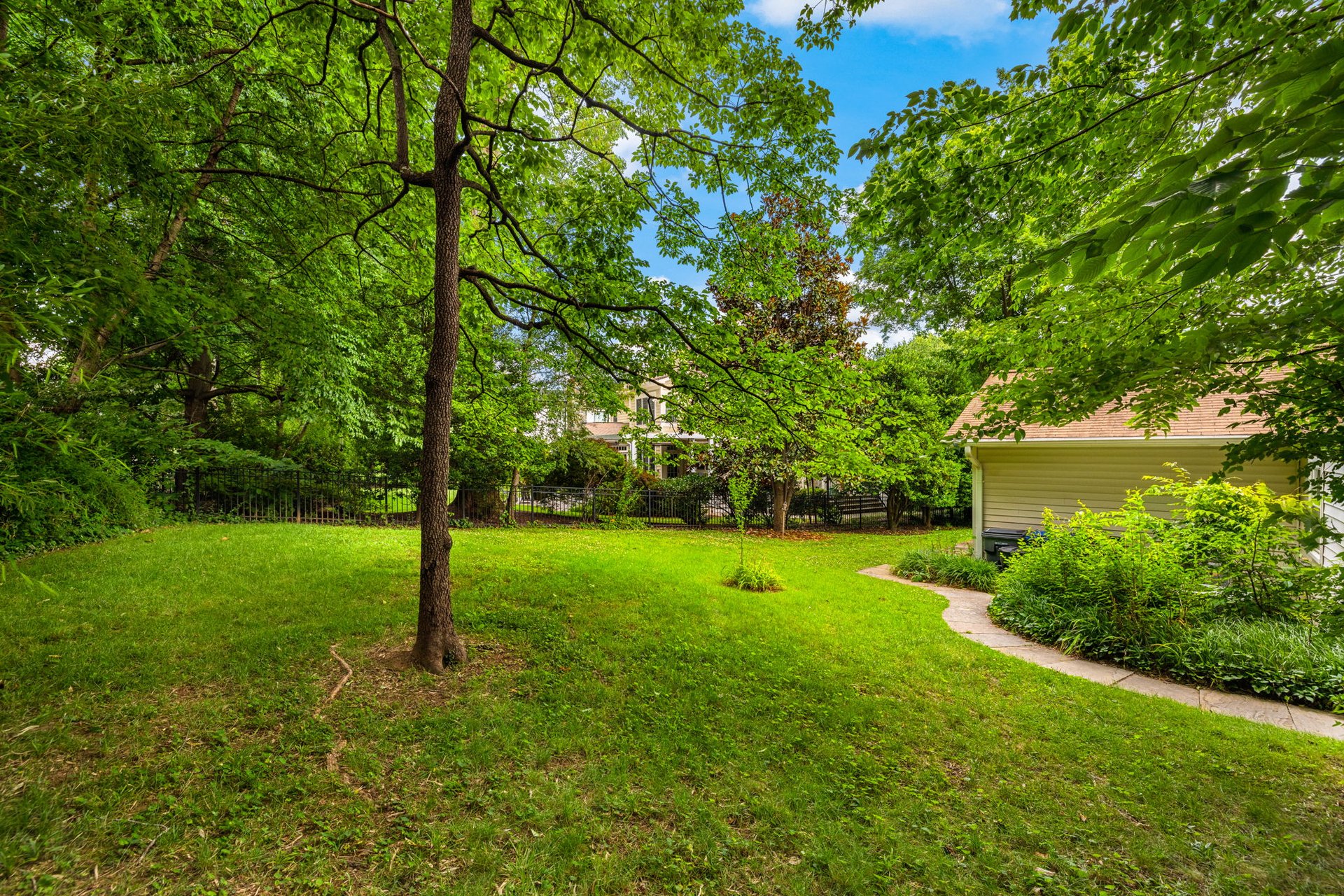 A Rare McLean Opportunity with Extraordinary Potential