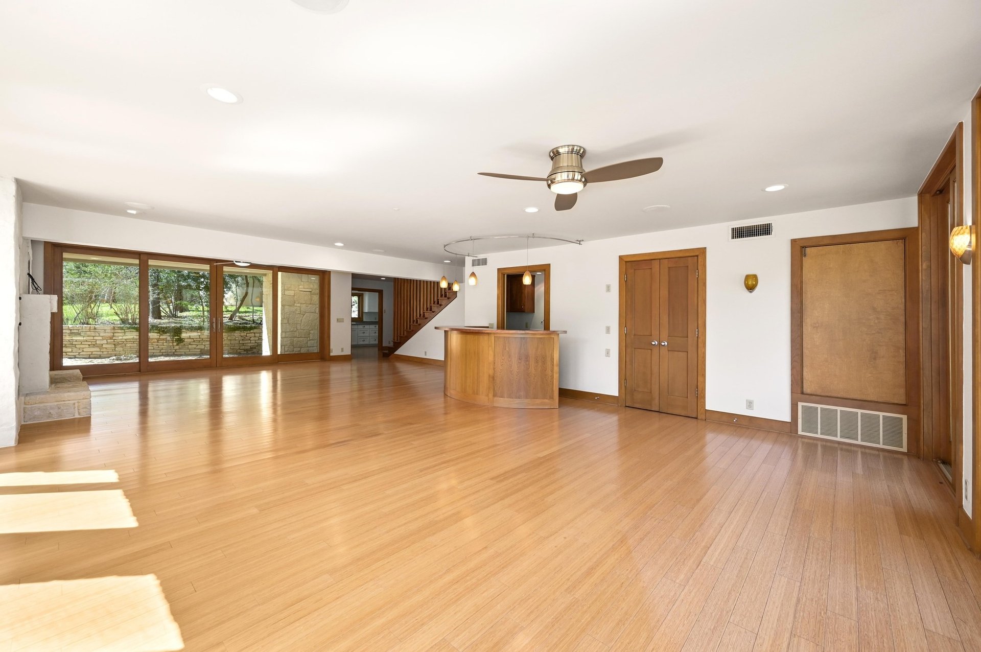 2908 Oestrick Lane 