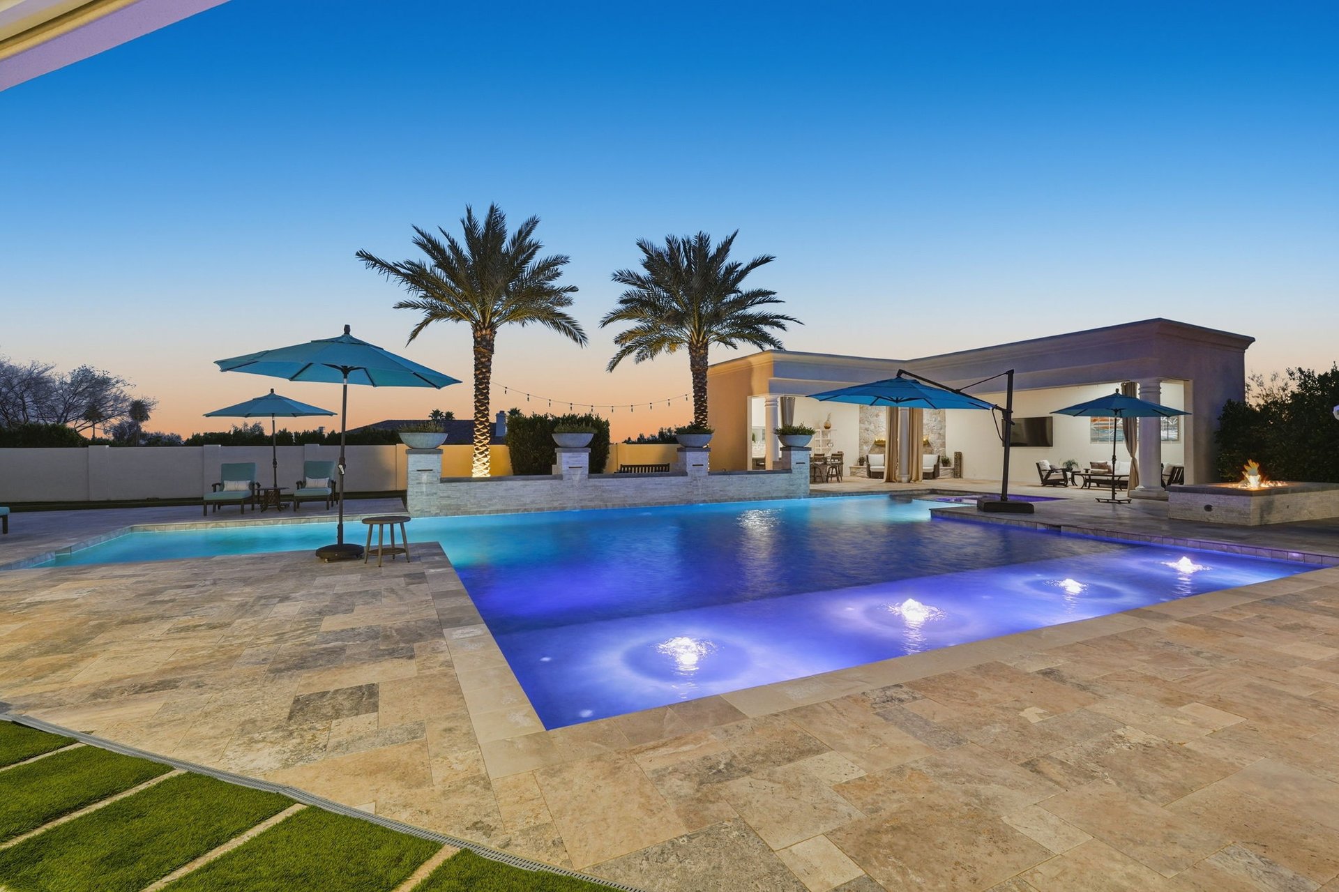 10651 E CACTUS Road