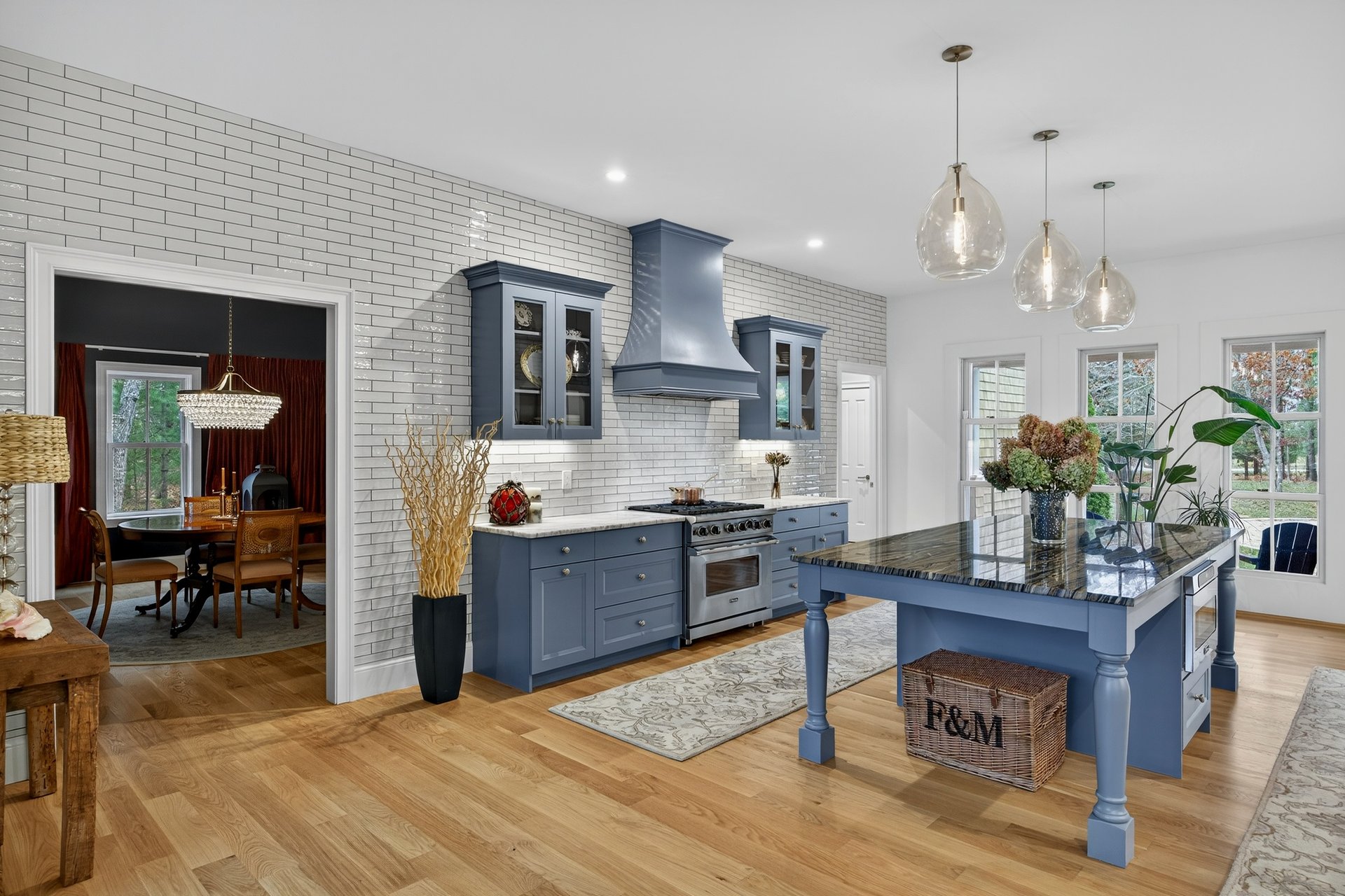 A Turnkey Seapuit Offering in Osterville
