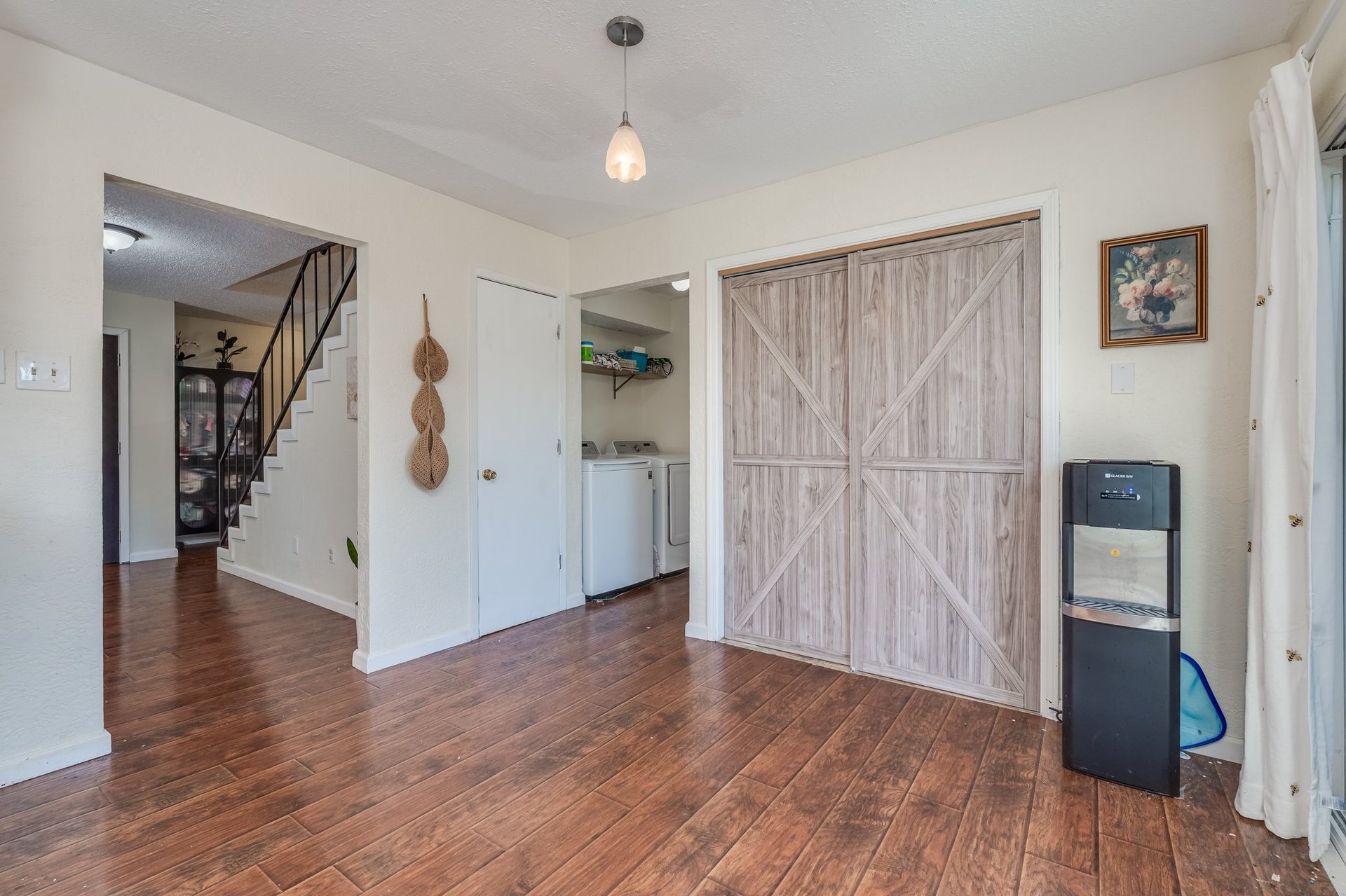 2735 Naples Drive