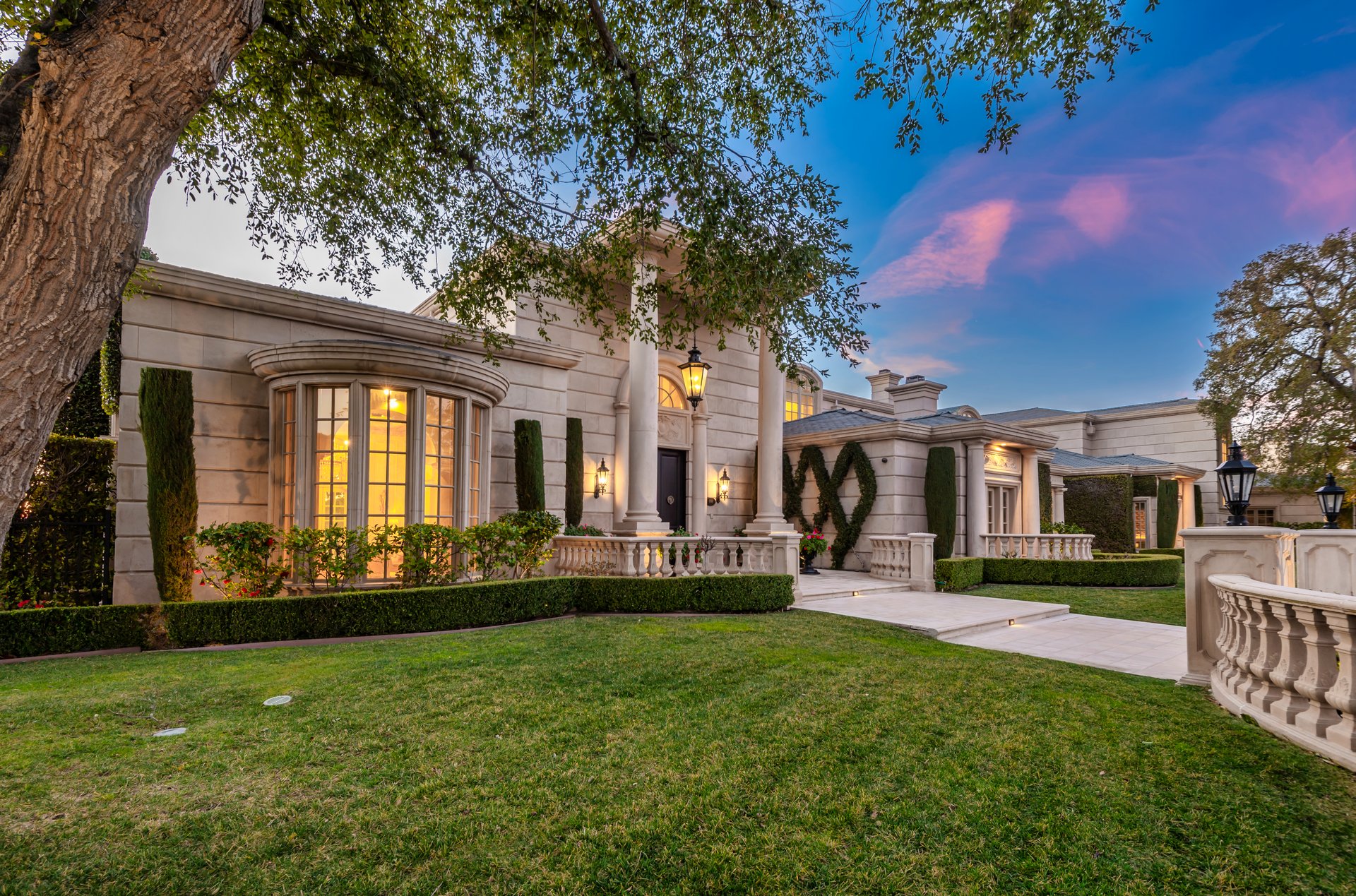 996 Vista Ridge Lane