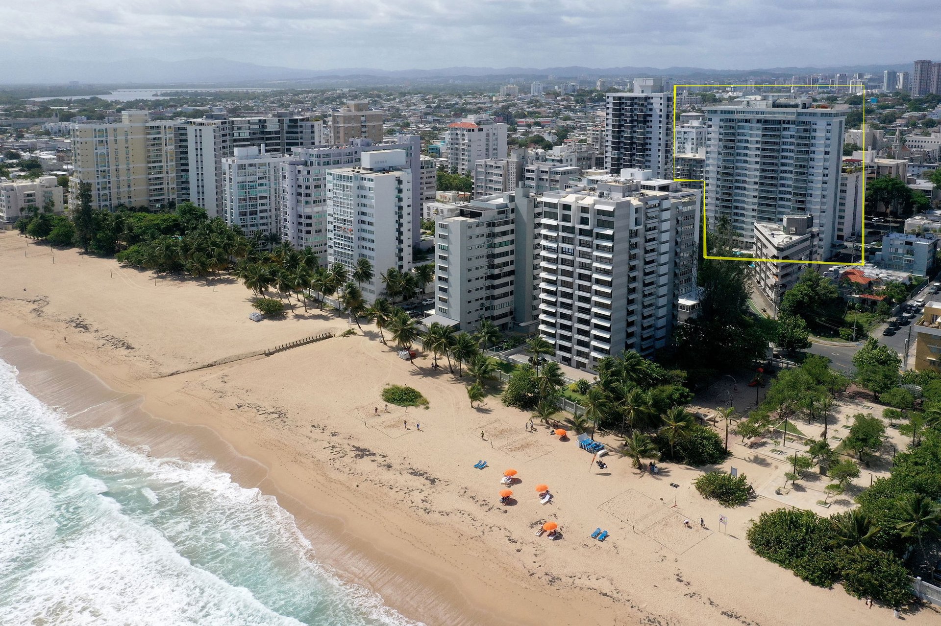 Cond. PRILA #17C, 70 Kings Court, Condado