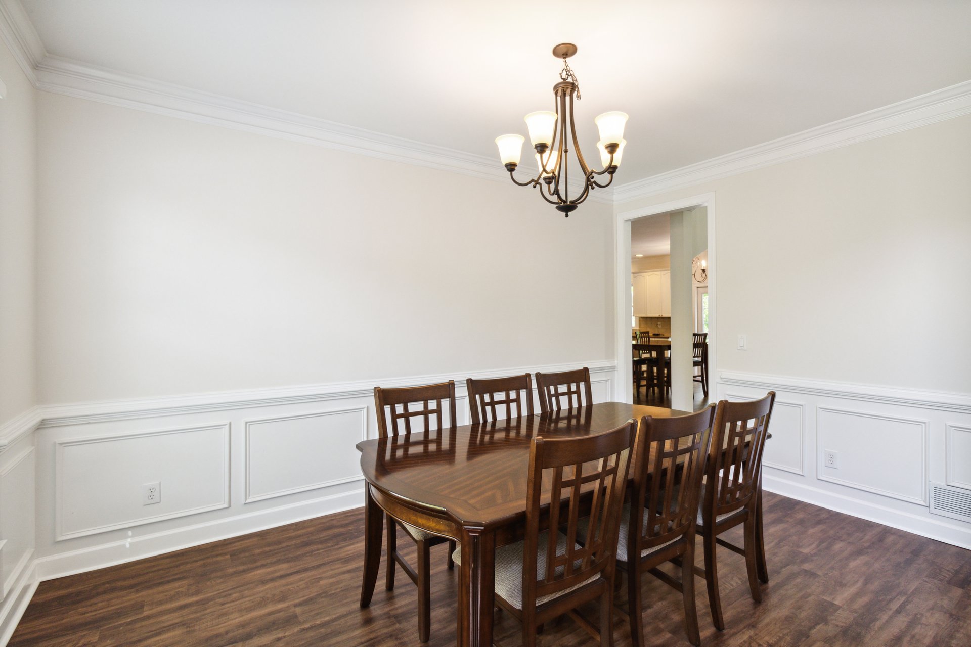 5073 Kingsbridge Pass