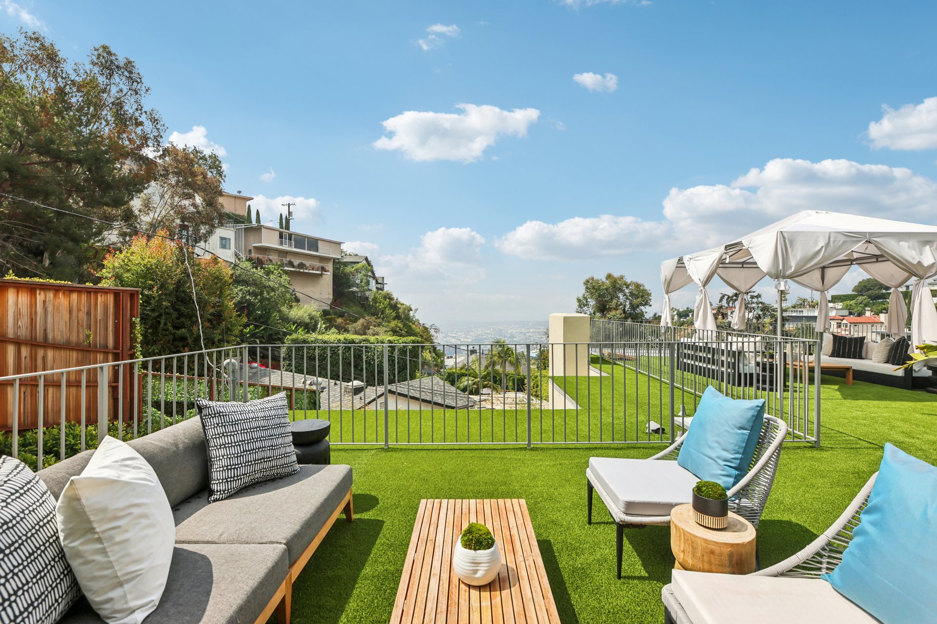 8715 Sunset Plaza Ter, Sunset Strip