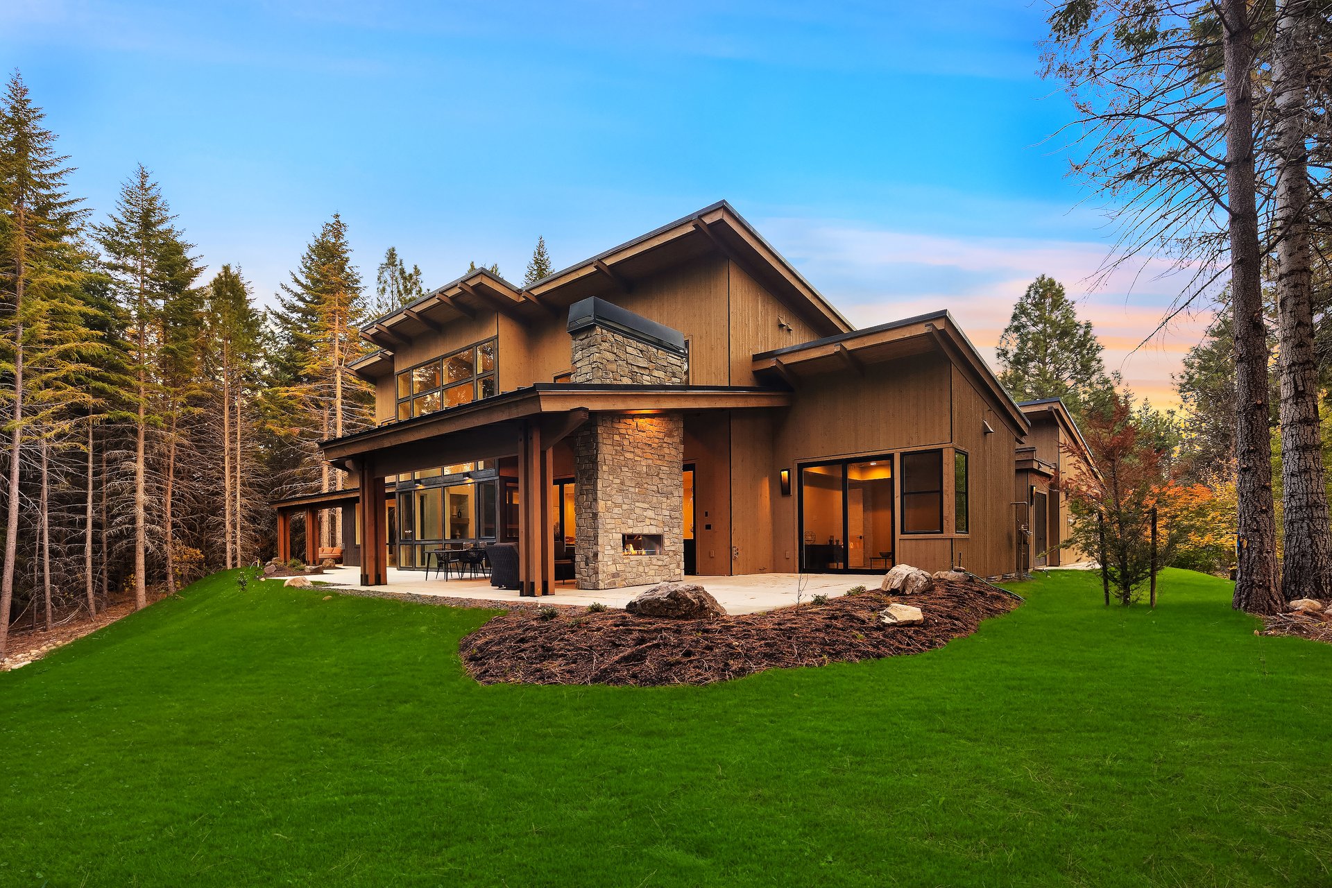 1130 Ruby King Loop