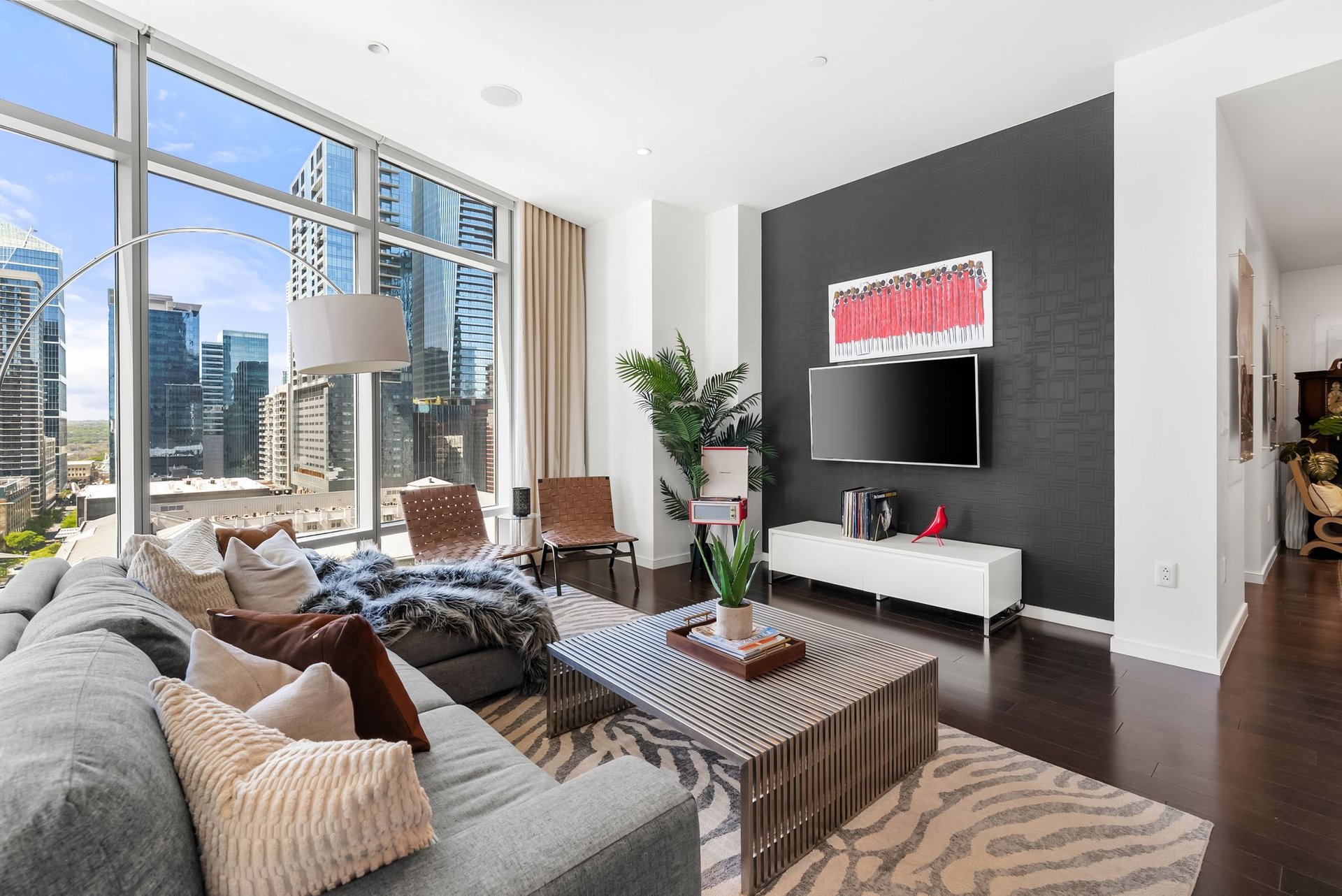 200 Congress Avenue #14C